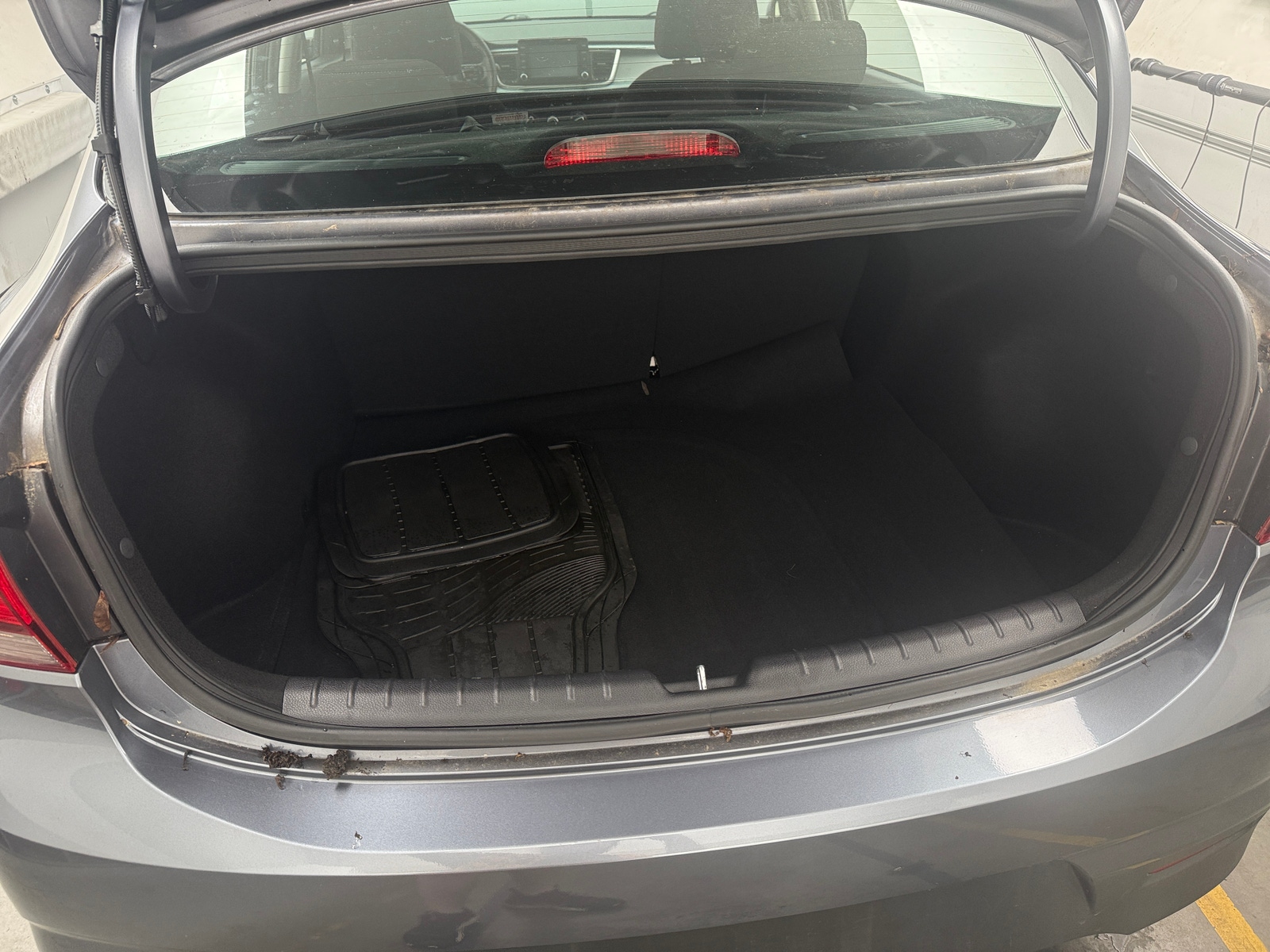 Thumbnail: 2020 Kia Rio - 7