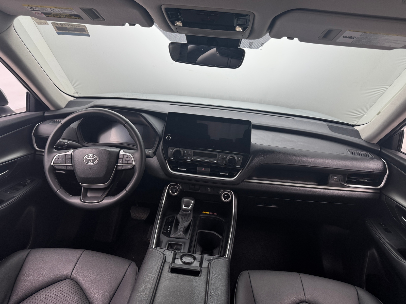 Thumbnail: 2025 Toyota Grand Highlander - 2