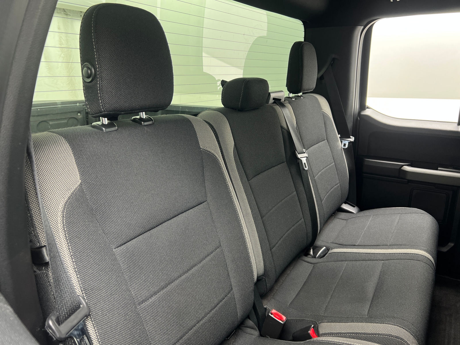 Thumbnail: 2017 Ford Econoline - 5