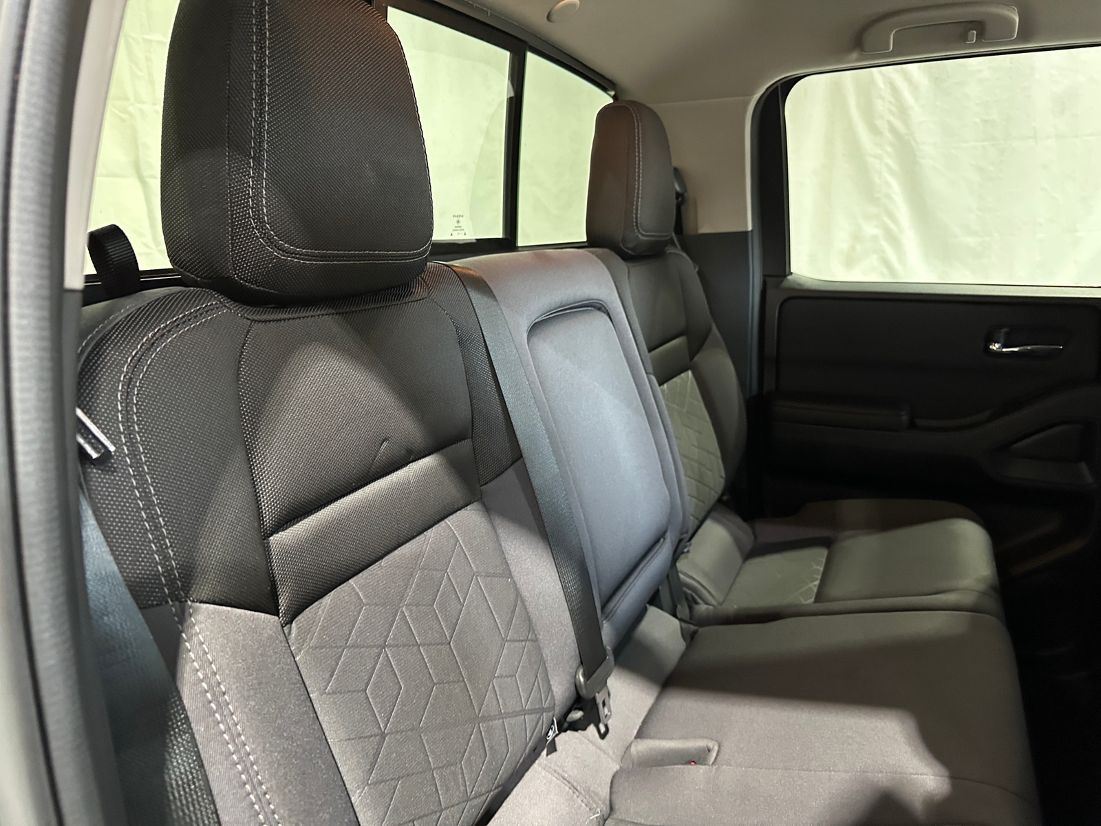Thumbnail: 2025 Nissan Frontier - 6