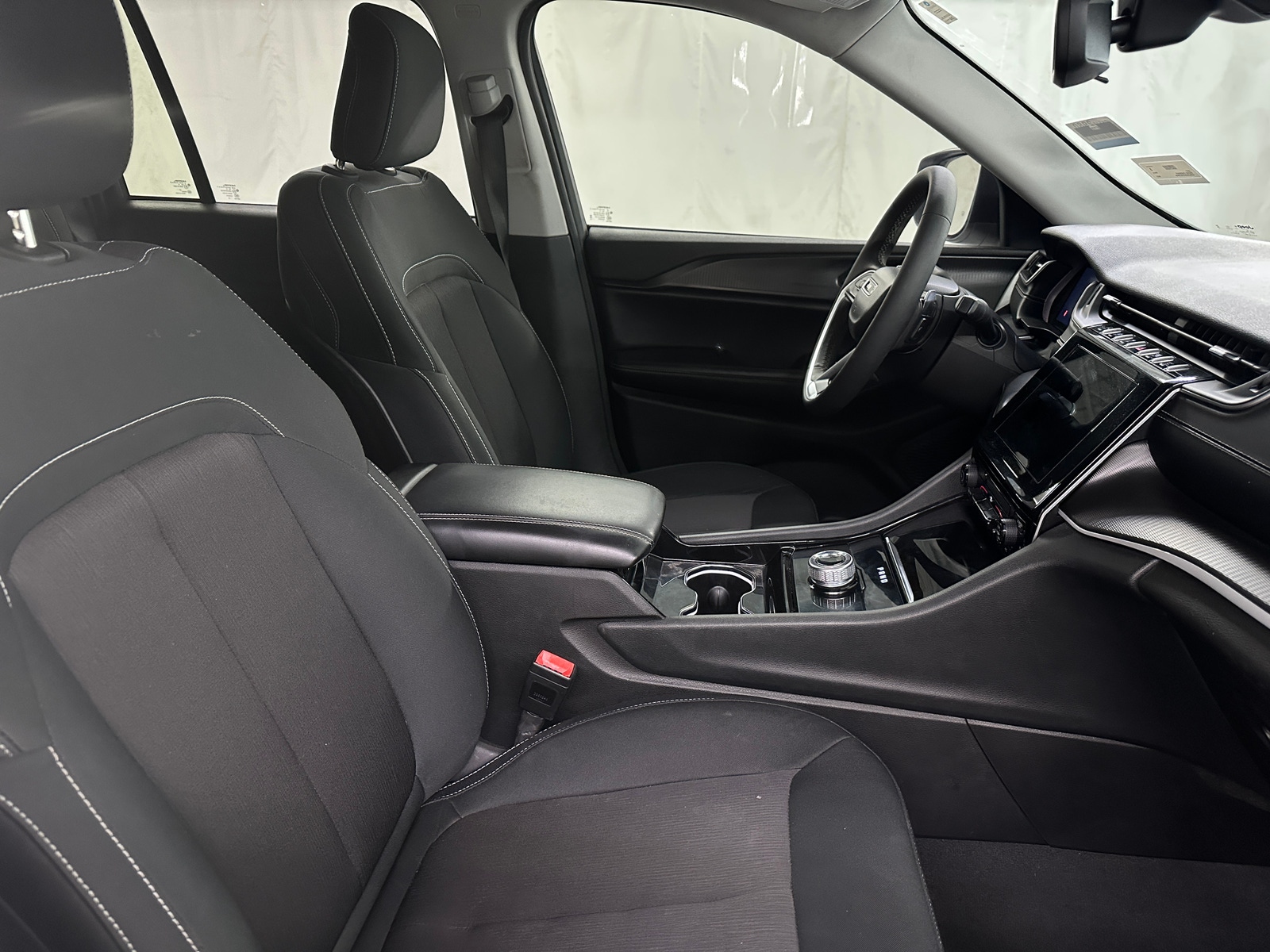 Thumbnail: 2023 Jeep Grand Cherokee - 2