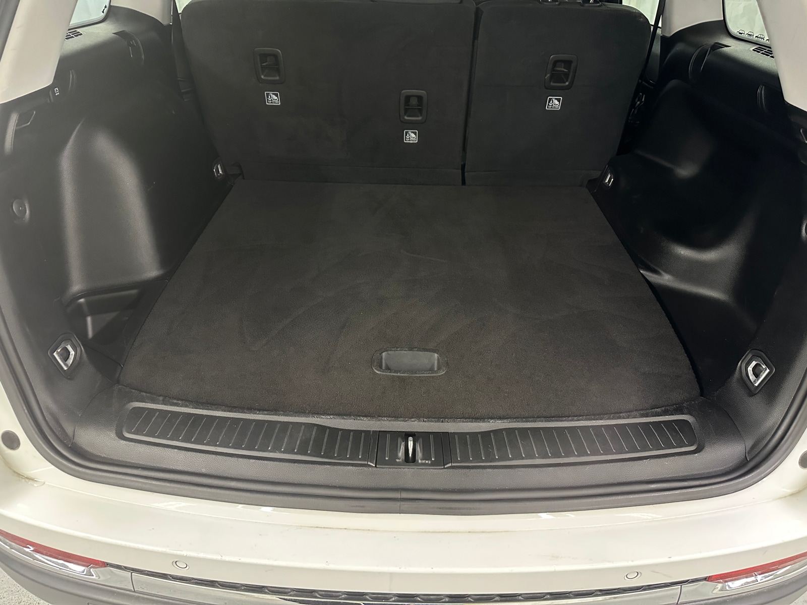 Thumbnail: 2023 Jeep Grand Cherokee - 7