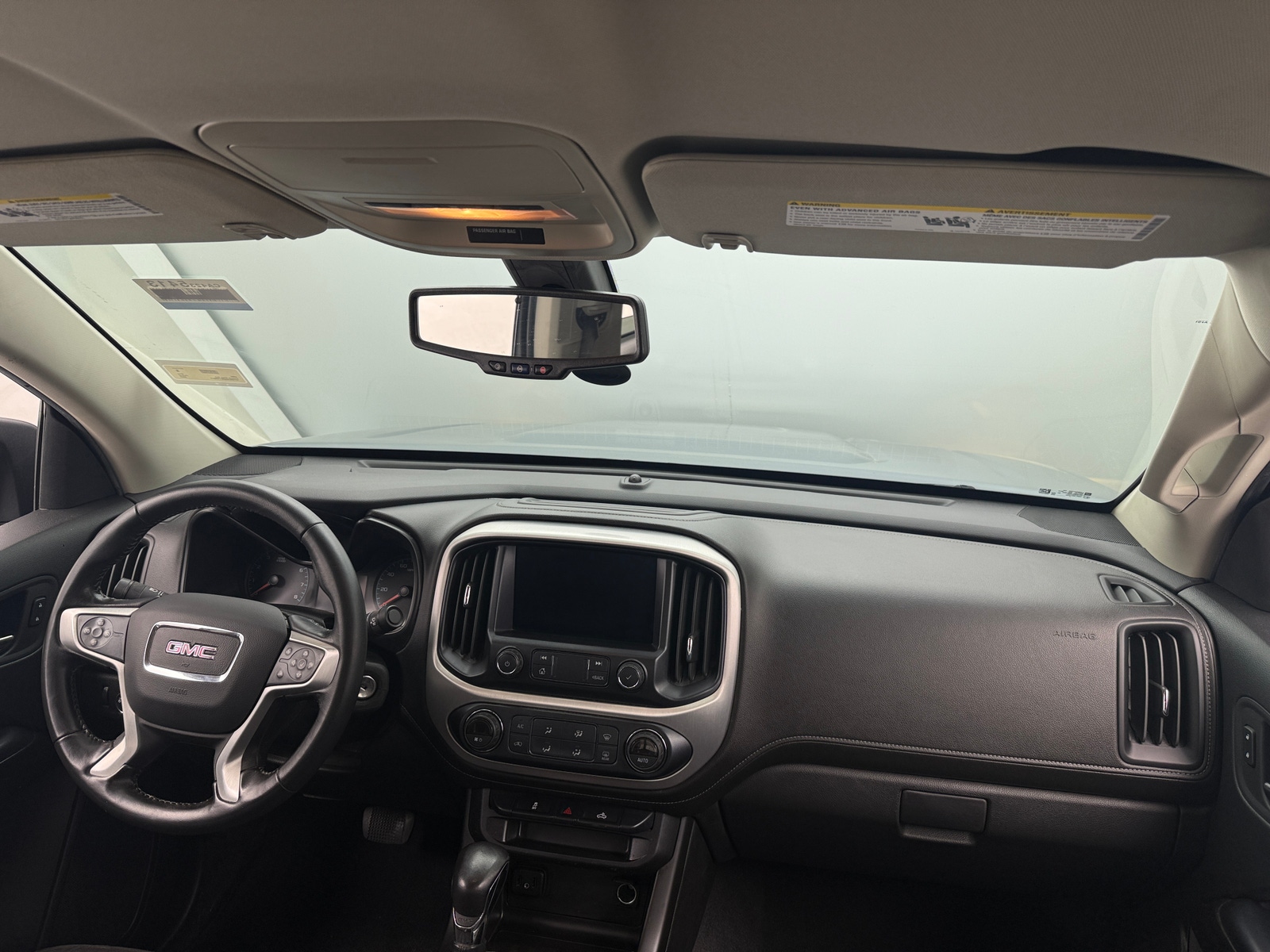 Thumbnail: 2022 GMC Canyon - 3