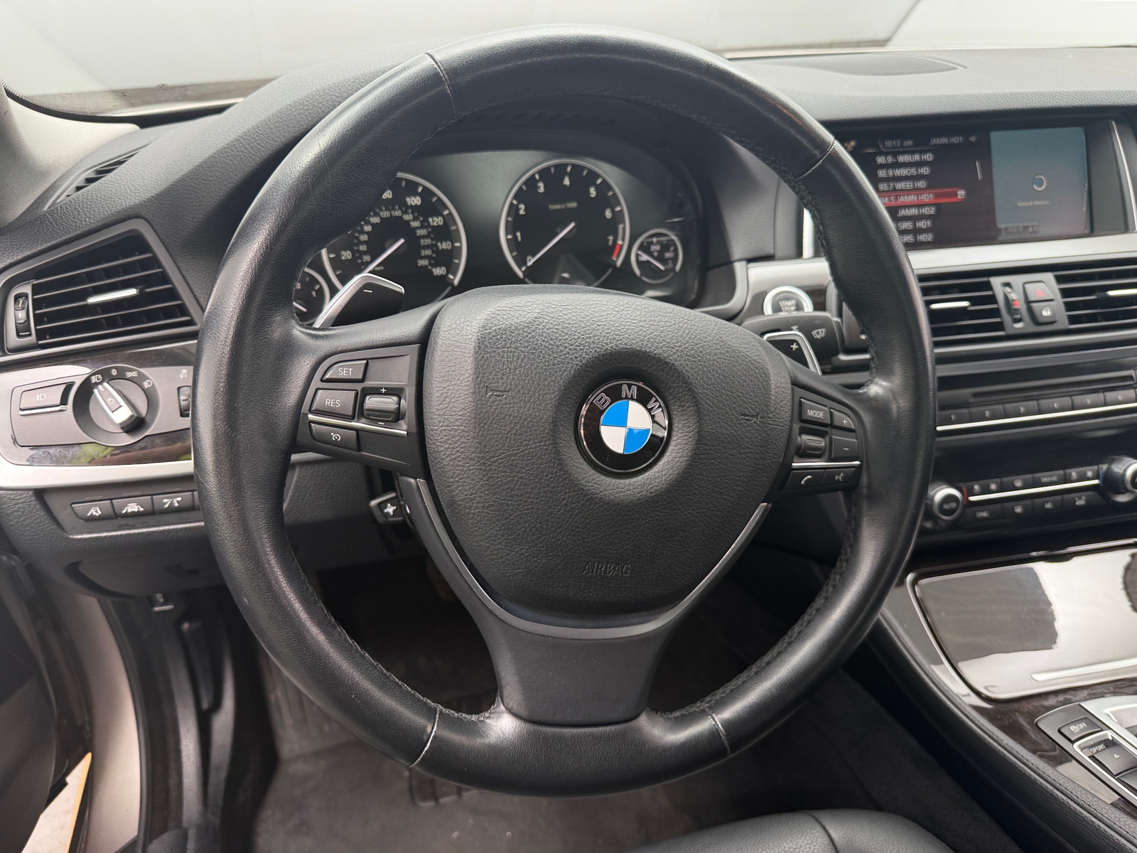 Thumbnail: 2016 BMW 5 Series - 4