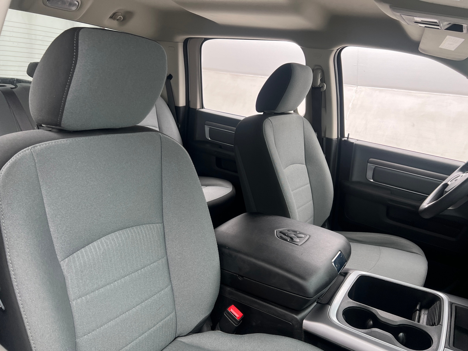 Thumbnail: 2023 RAM 1500 Classic - 2