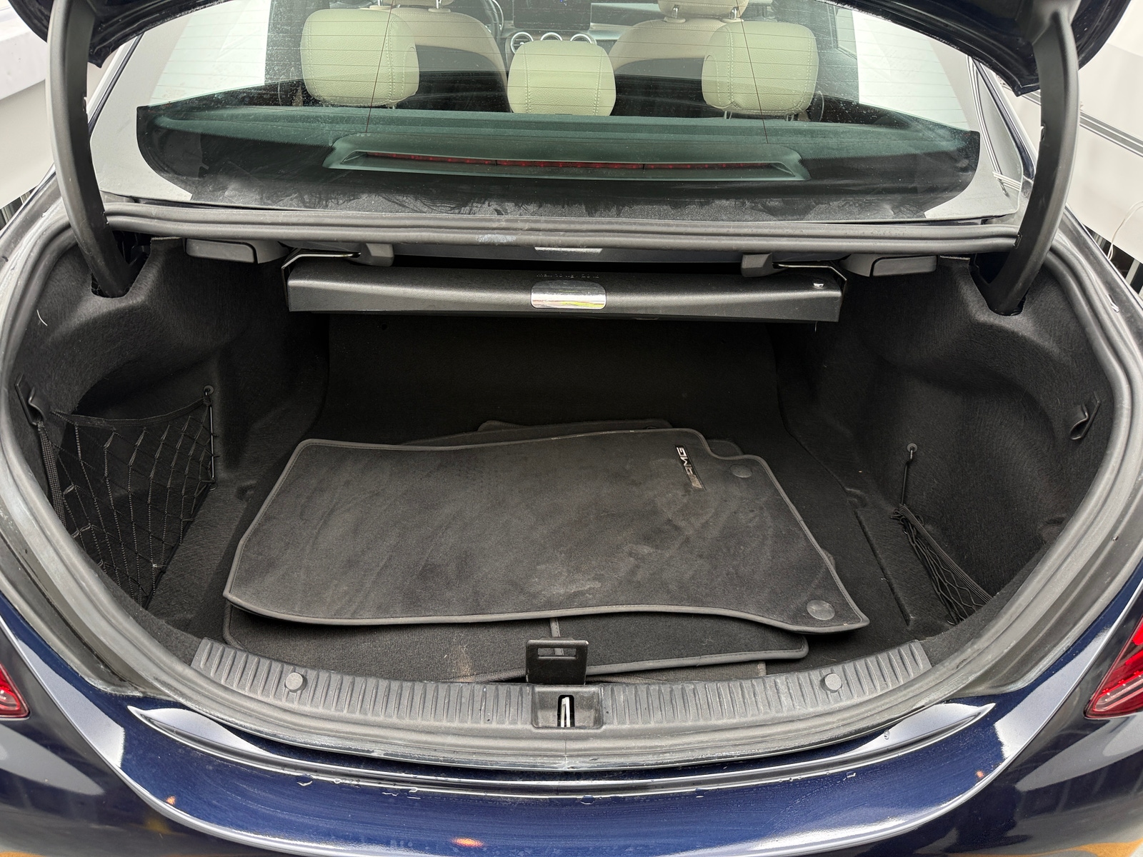 Thumbnail: 2020 Mercedes-Benz C-Class - 6