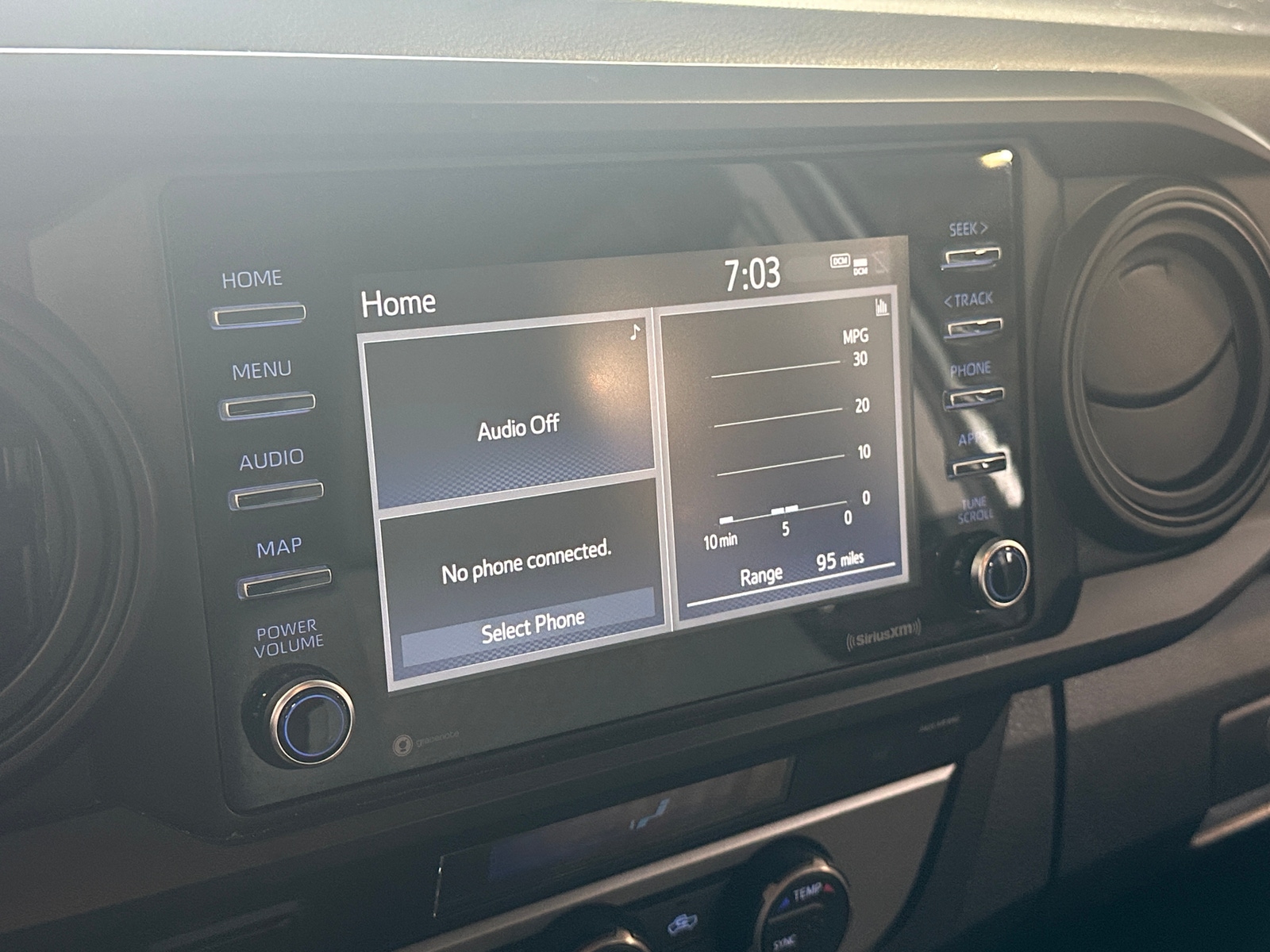 Thumbnail: 2021 Toyota Tacoma - 4