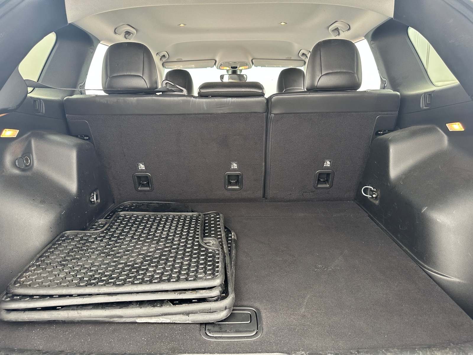 Thumbnail: 2019 Jeep Cherokee - 7