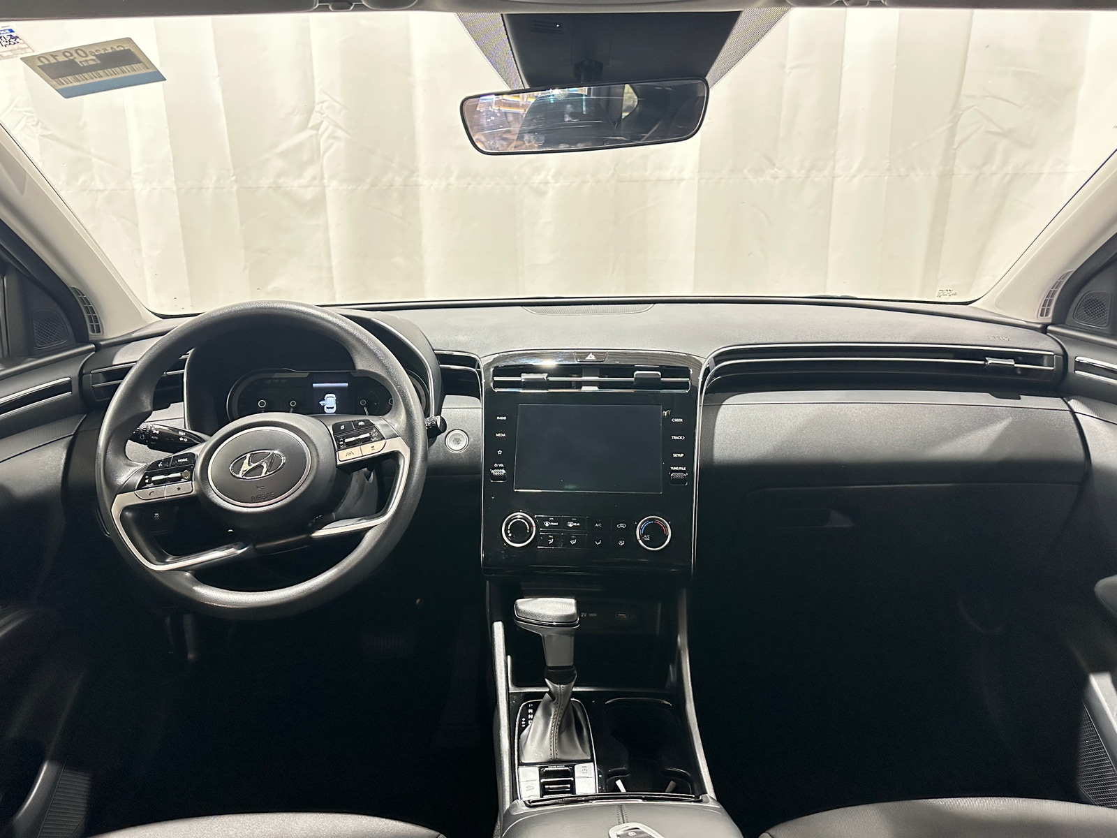 Thumbnail: 2022 Hyundai Tucson - 3