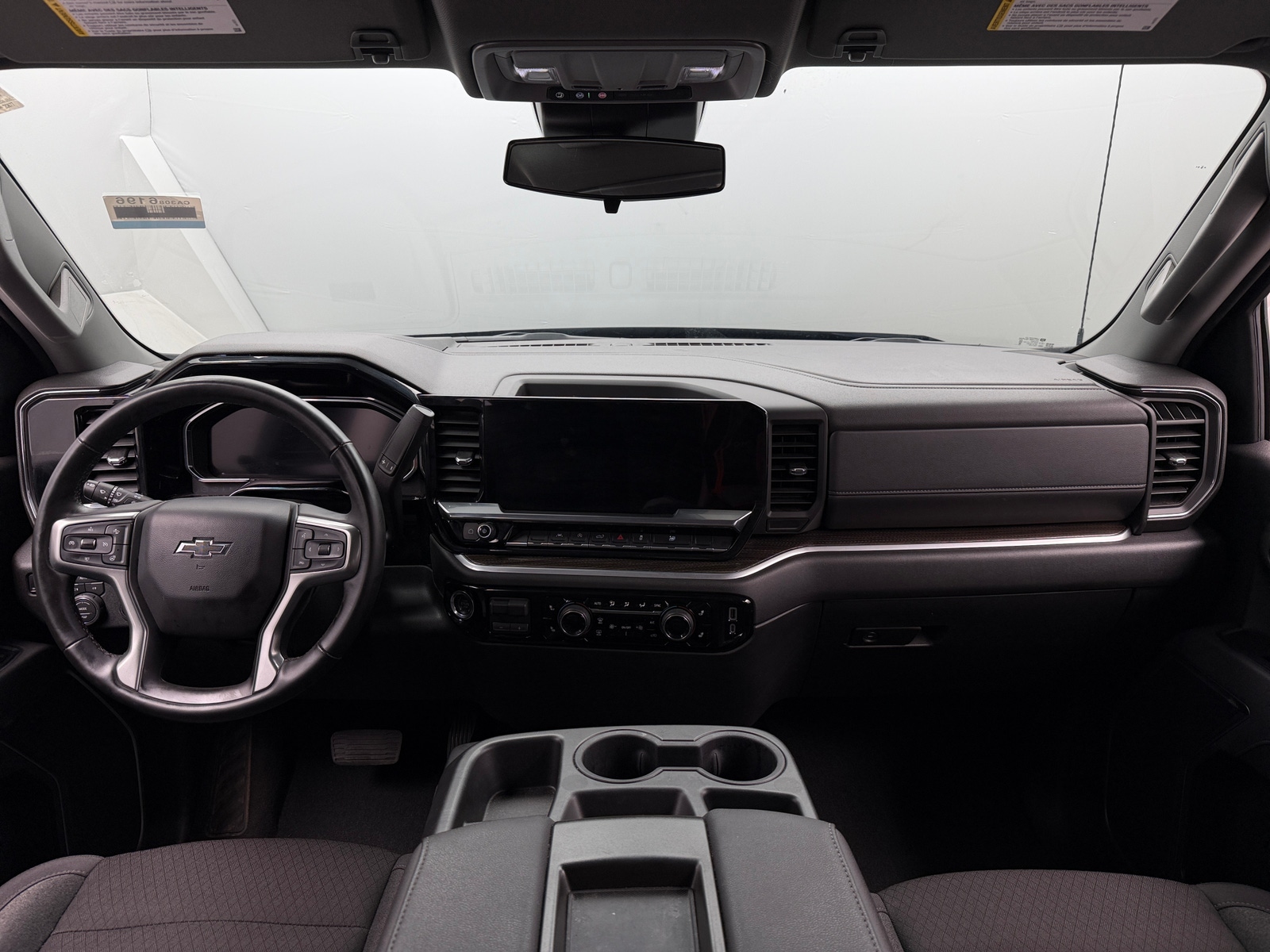 Thumbnail: 2026 Chevrolet Silverado 1500 - 3