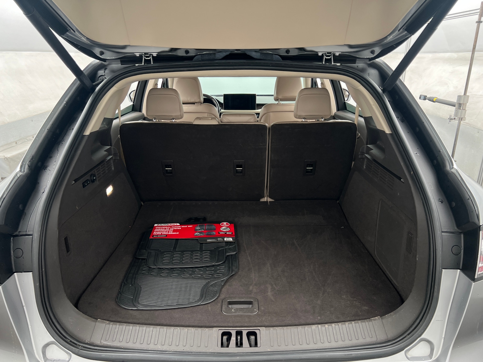 Thumbnail: 2023 Lincoln Nautilus - 6