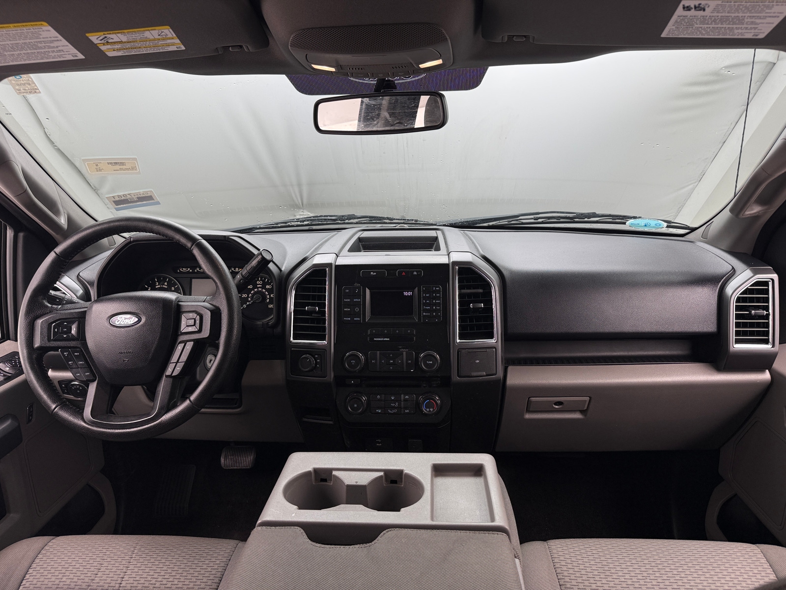 Thumbnail: 2016 Ford Econoline - 3