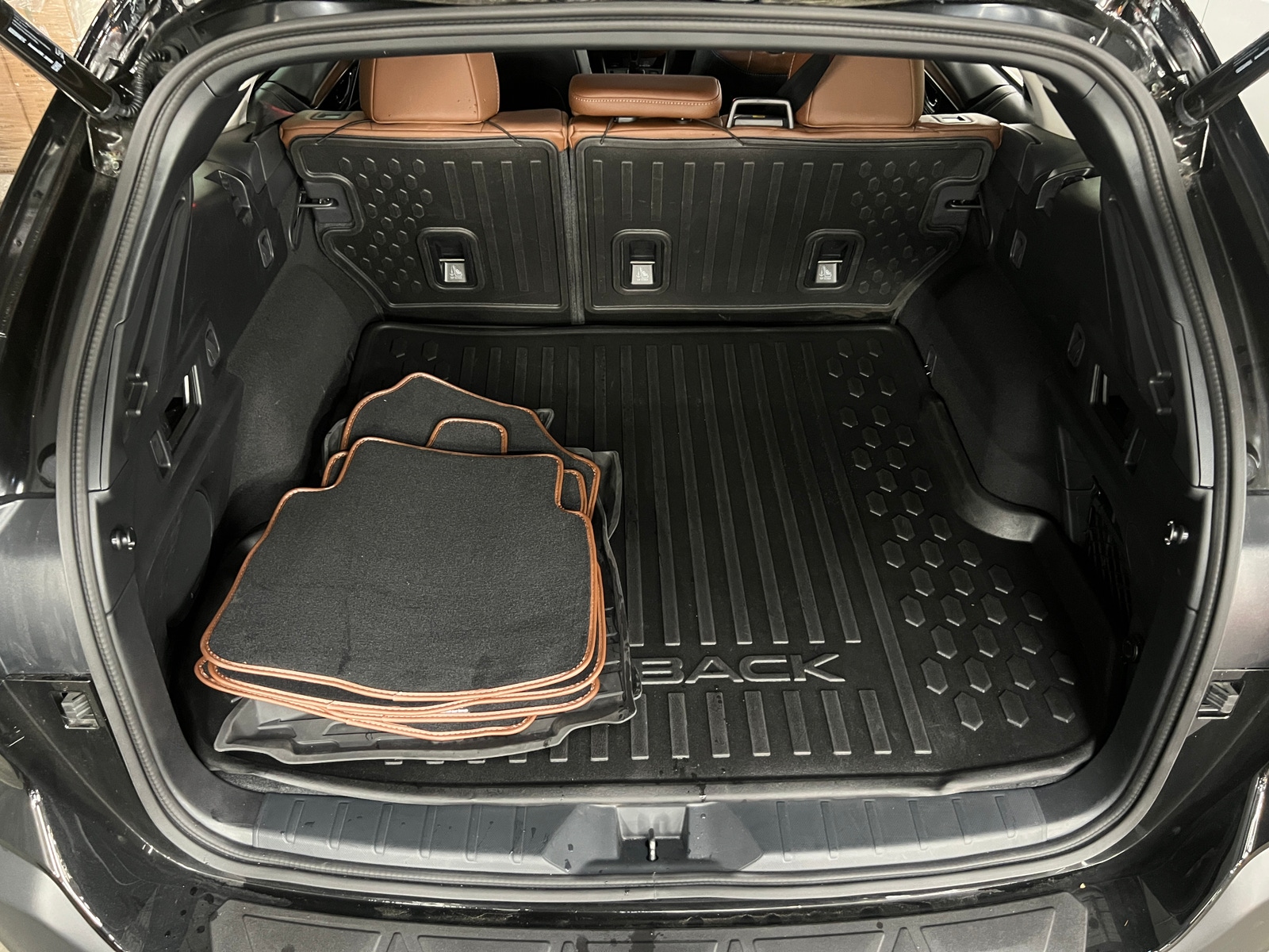 Thumbnail: 2025 Subaru Outback - 6