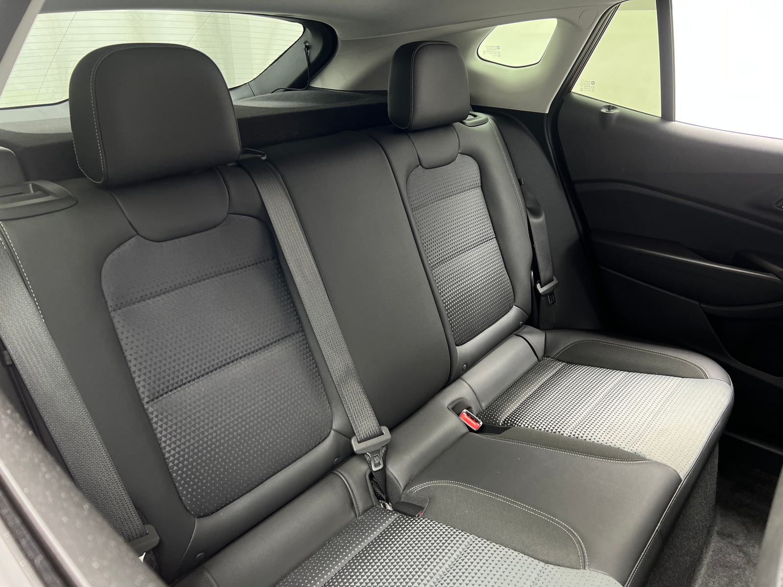 Thumbnail: 2025 Chevrolet Trax - 6