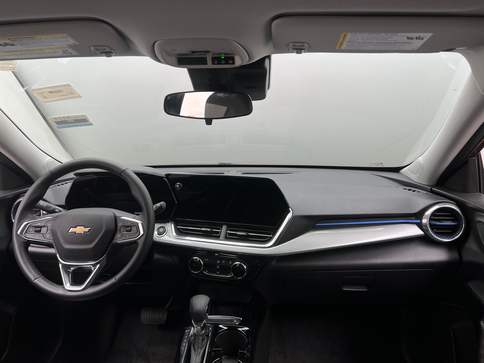 Thumbnail: 2025 Chevrolet Trax - 3