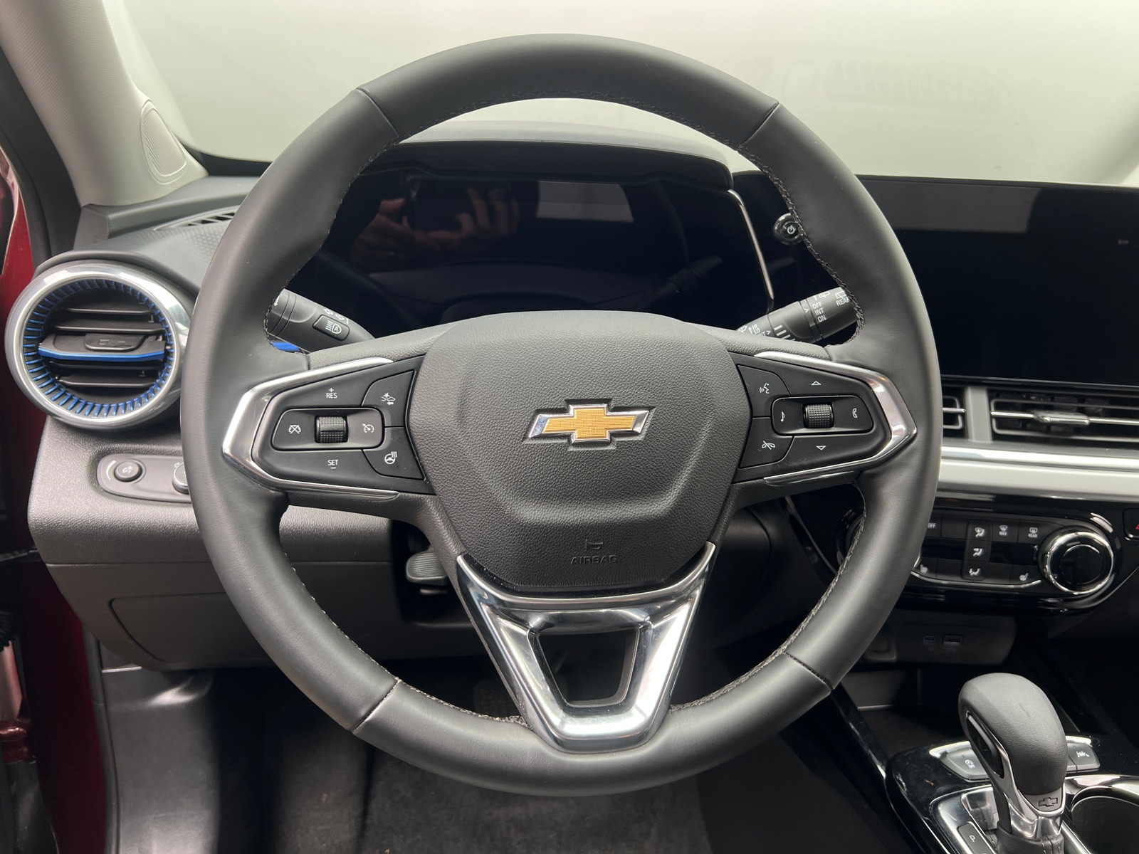 Thumbnail: 2025 Chevrolet Trax - 5
