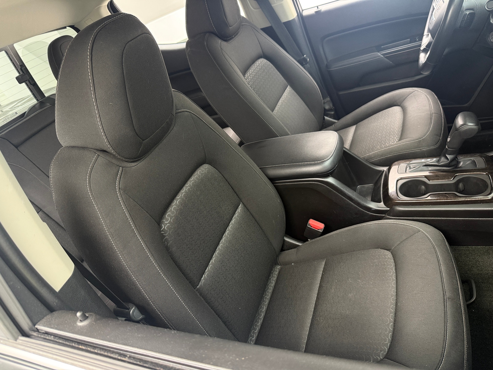 Thumbnail: 2016 GMC Canyon - 2