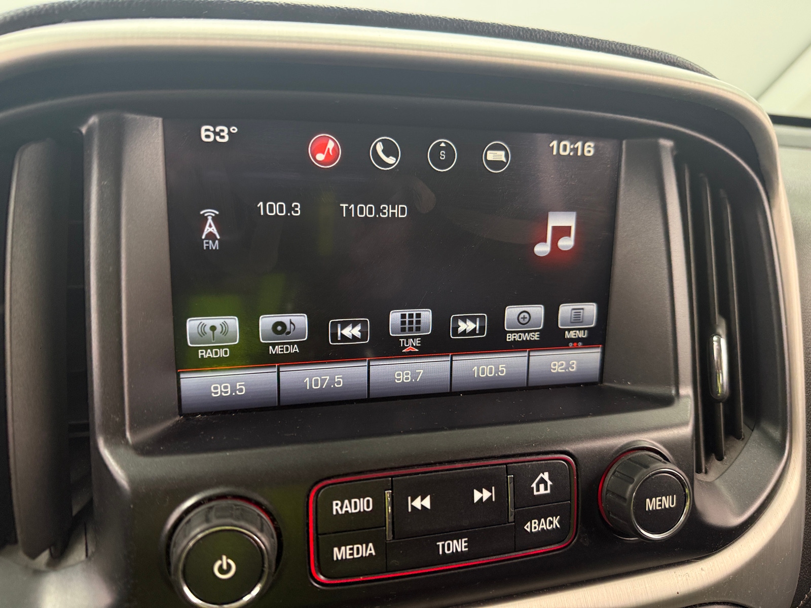 Thumbnail: 2016 GMC Canyon - 4