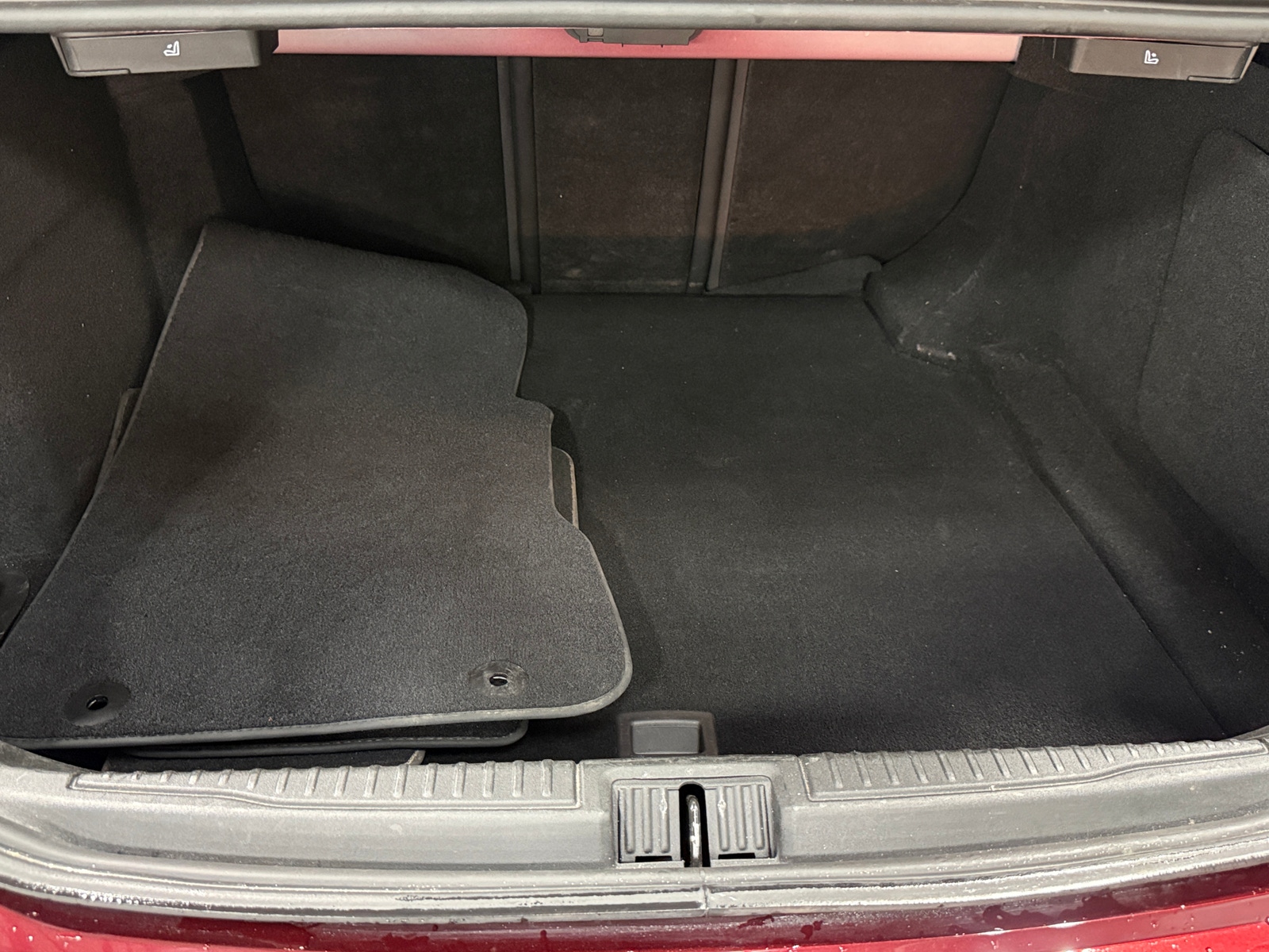 Thumbnail: 2018 Alfa Romeo Giulia - 6