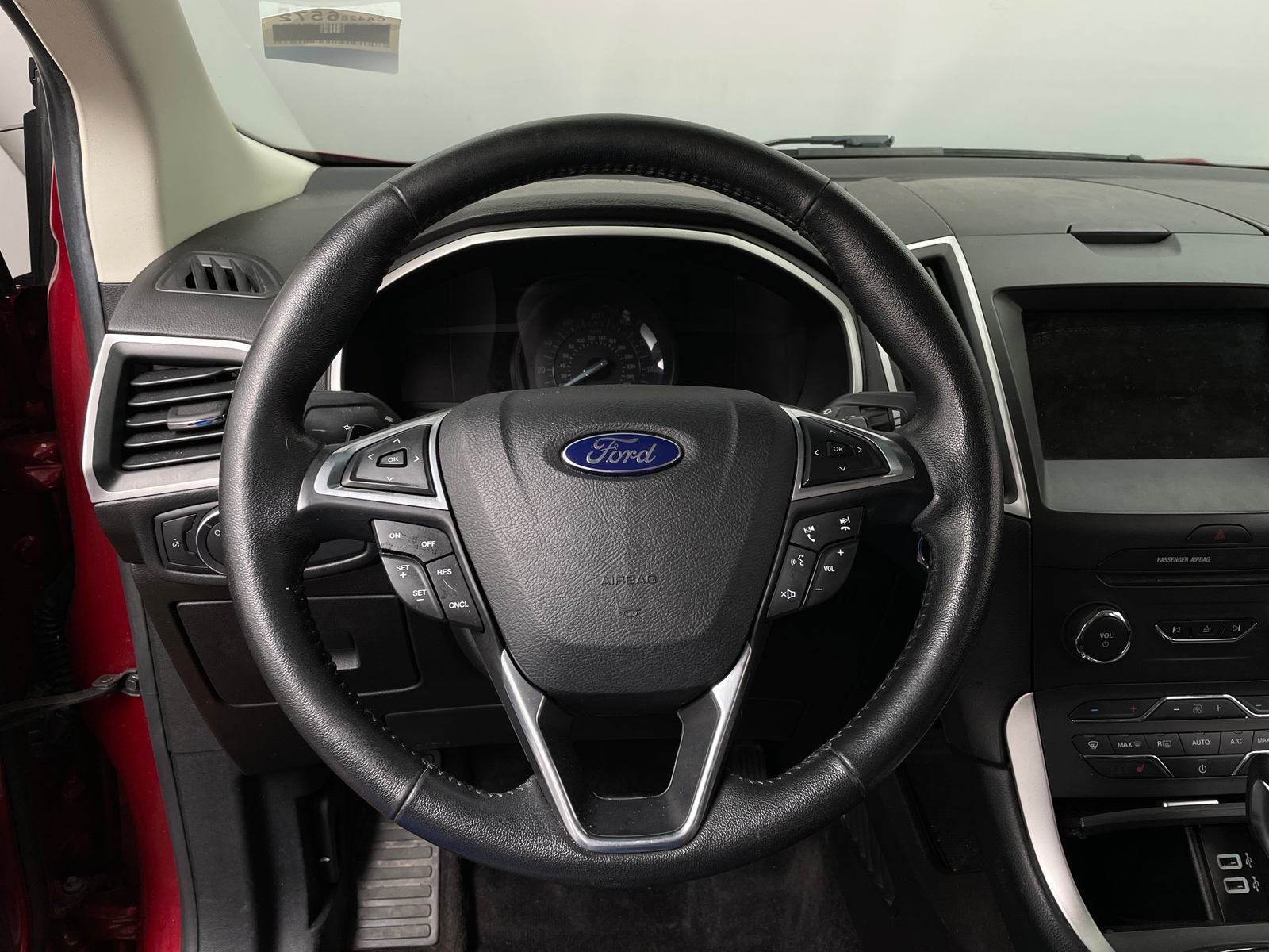 Thumbnail: 2017 Ford Edge - 4