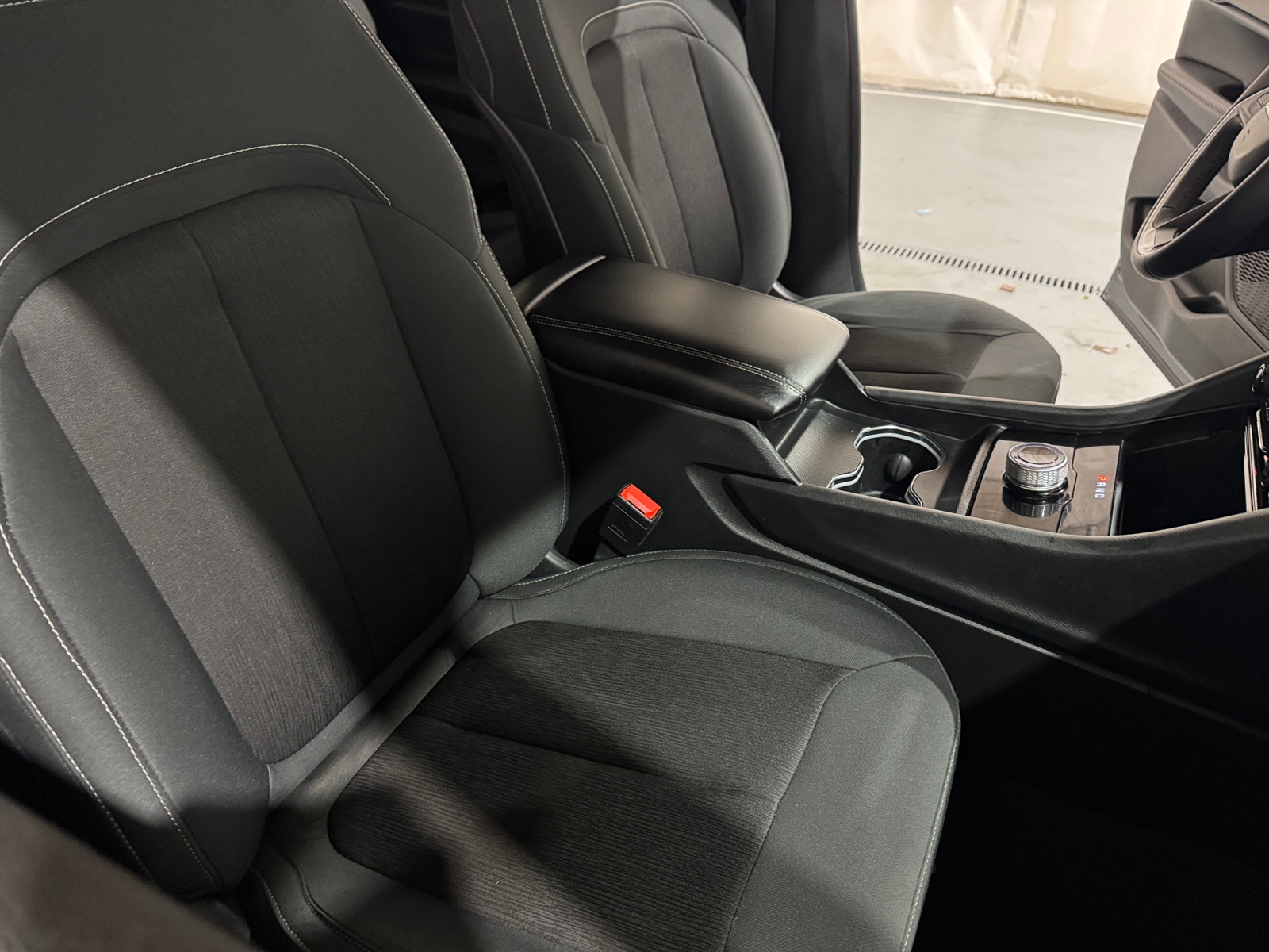 Thumbnail: 2023 Jeep Grand Cherokee L - 2