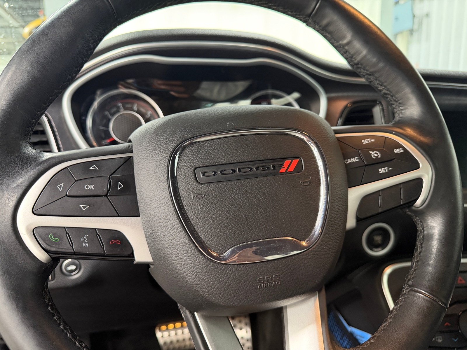 Thumbnail: 2015 Dodge Challenger - 3