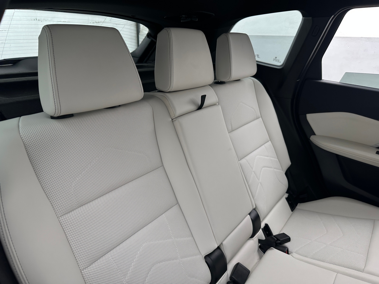 Thumbnail: 2026 BMW X1 - 5
