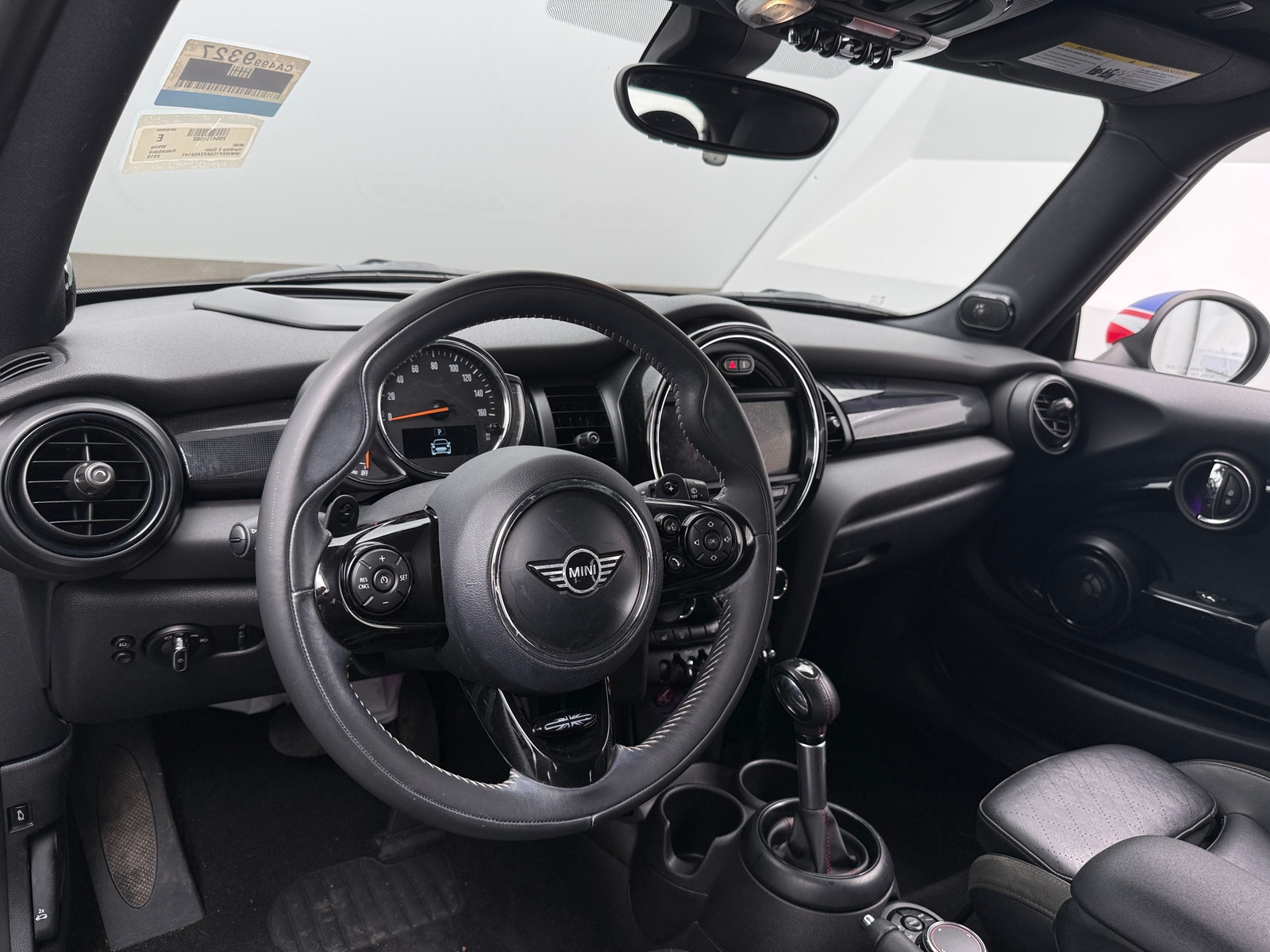 Thumbnail: 2019 MINI Cooper Hardtop - 2
