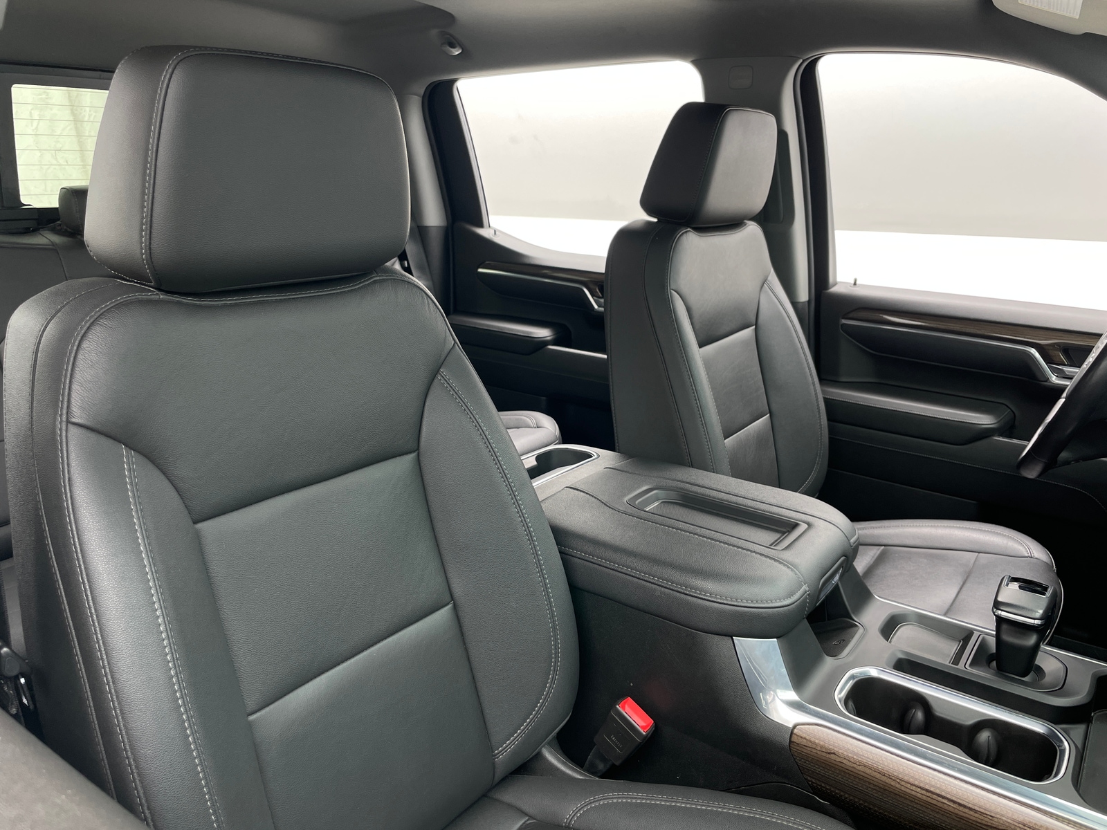 Thumbnail: 2022 Chevrolet Silverado 1500 - 2