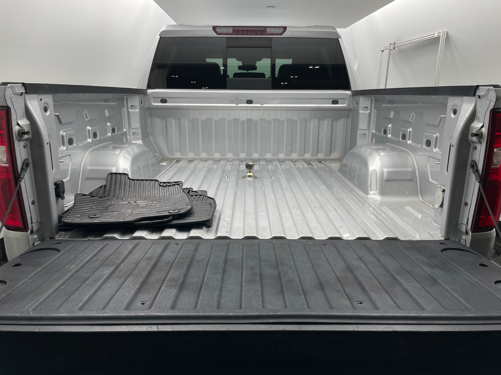 Thumbnail: 2022 Chevrolet Silverado 1500 - 7