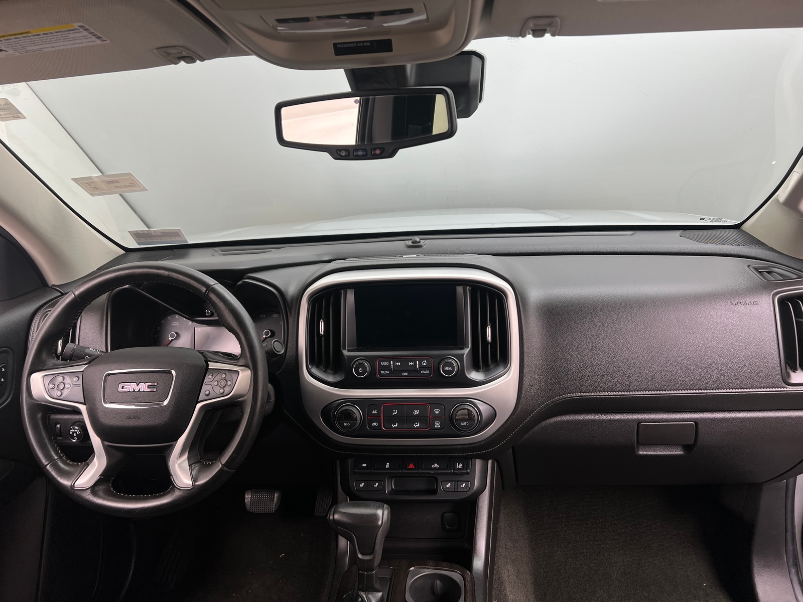 Thumbnail: 2016 GMC Canyon - 2