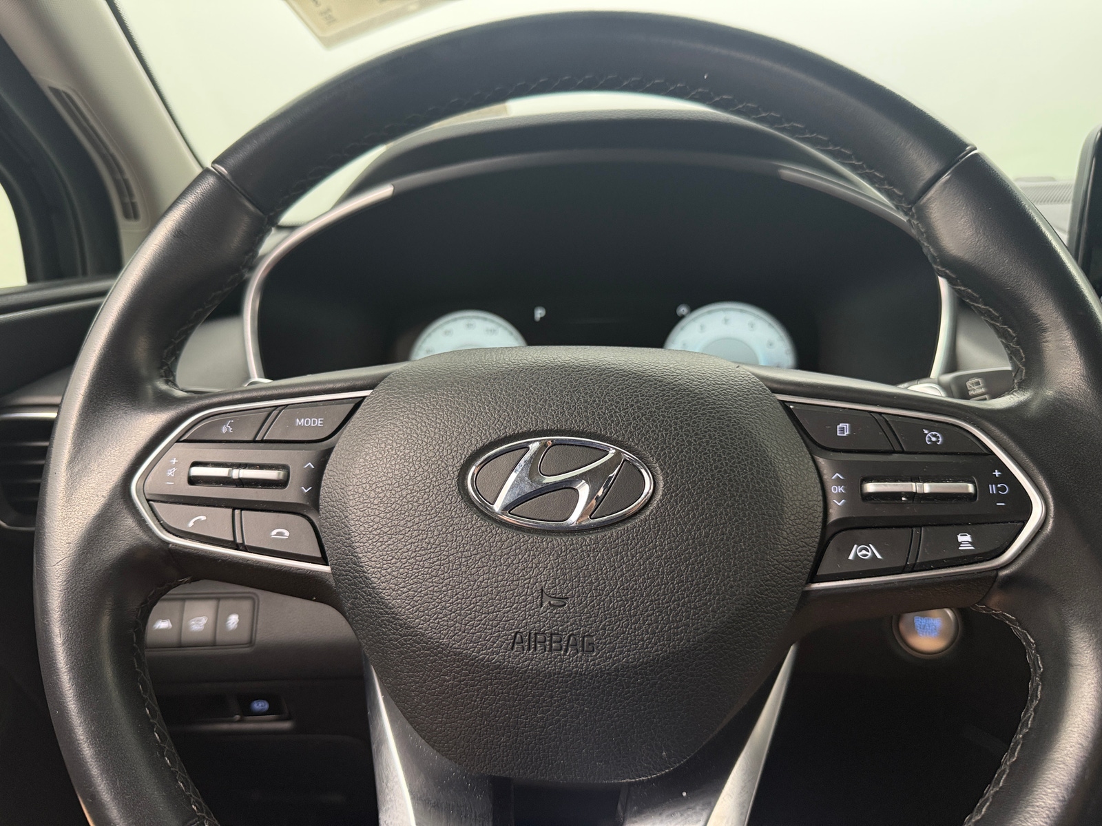 Thumbnail: 2022 Hyundai Santa Fe - 5