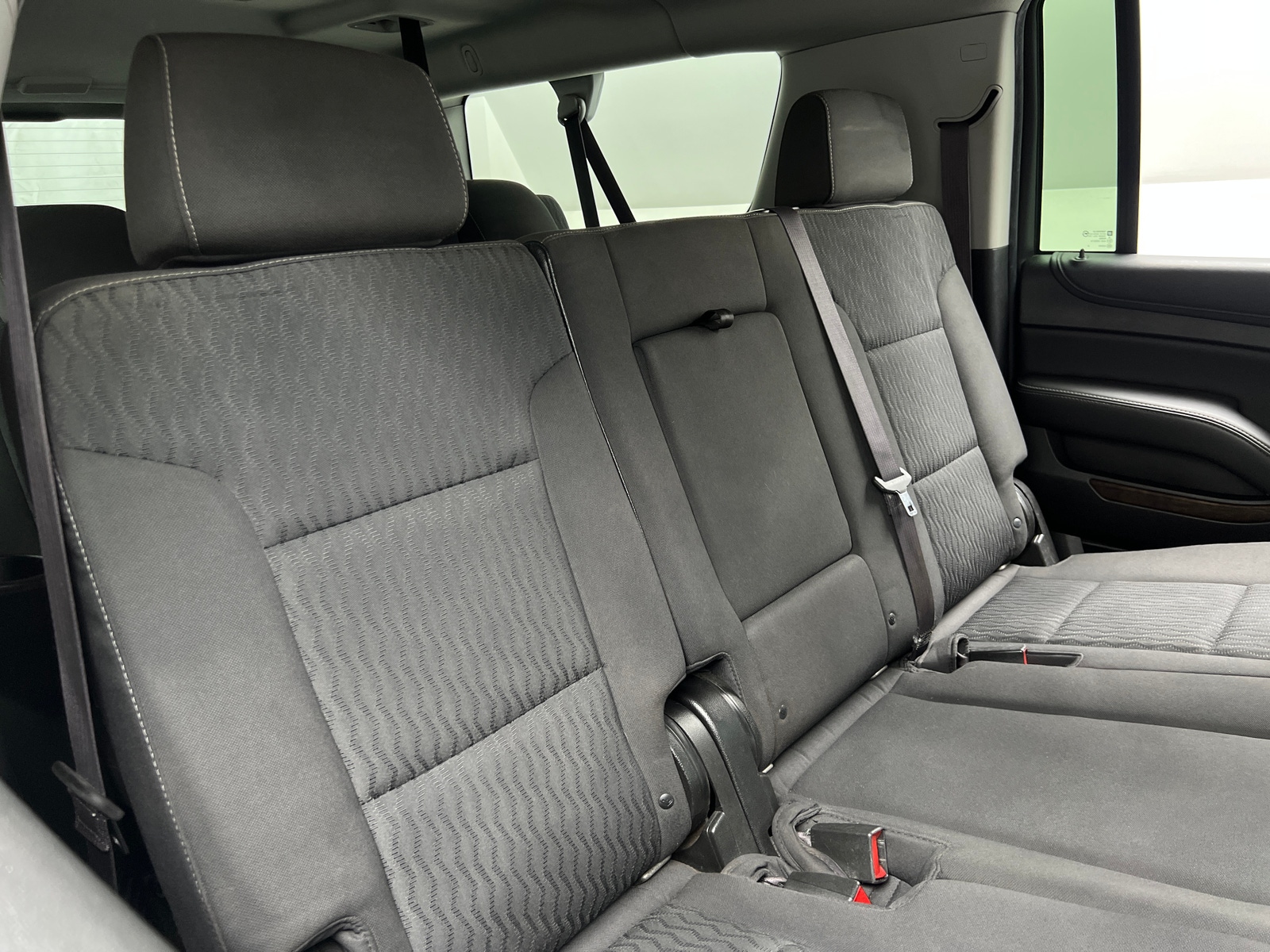 Thumbnail: 2017 Chevrolet Suburban - 6