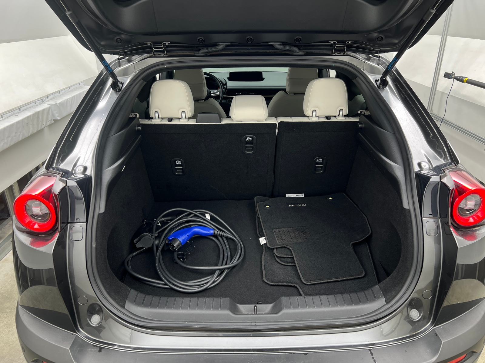 Thumbnail: 2023 Mazda MX-30 - 7