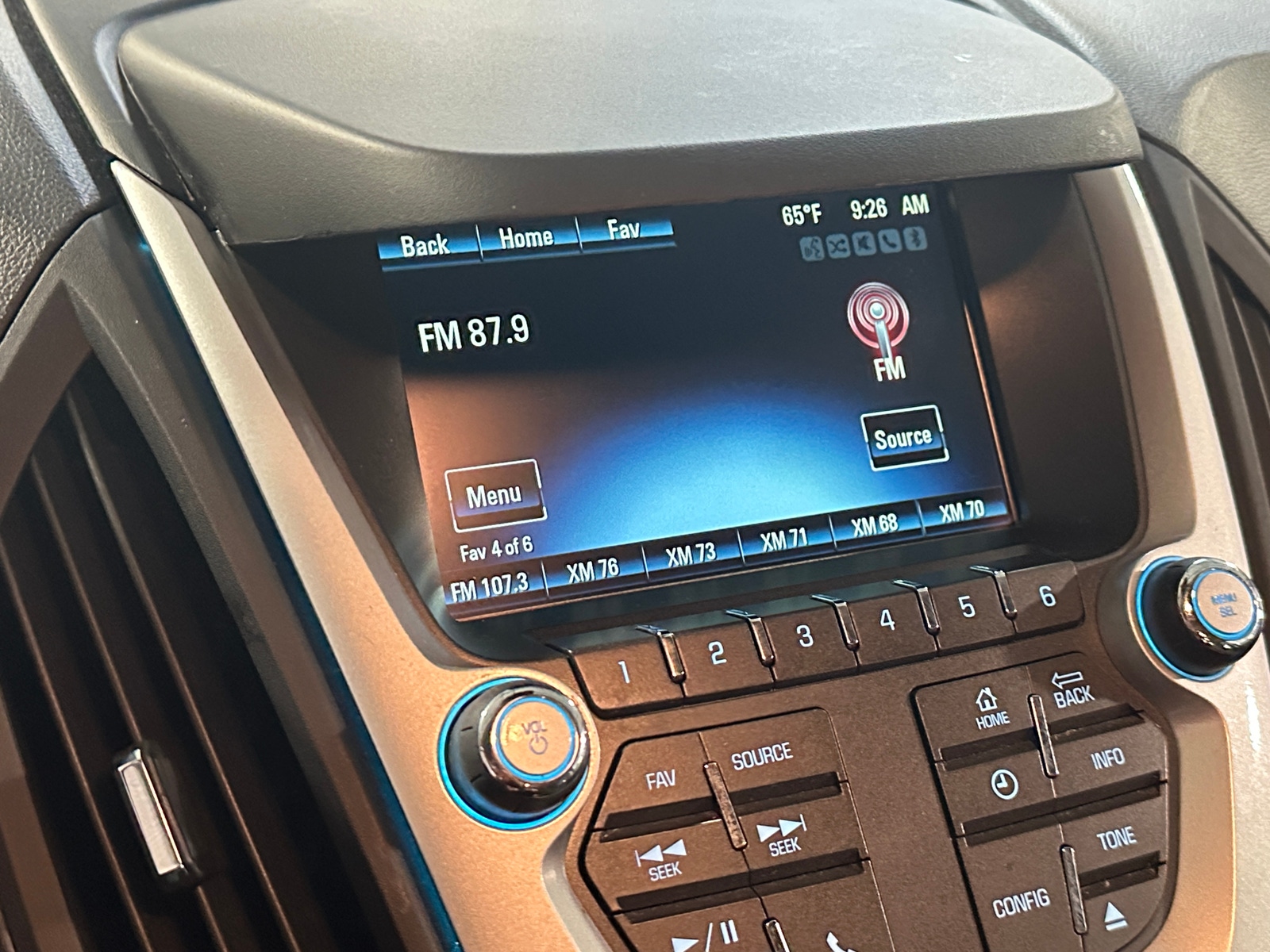 Thumbnail: 2015 Chevrolet Equinox - 4