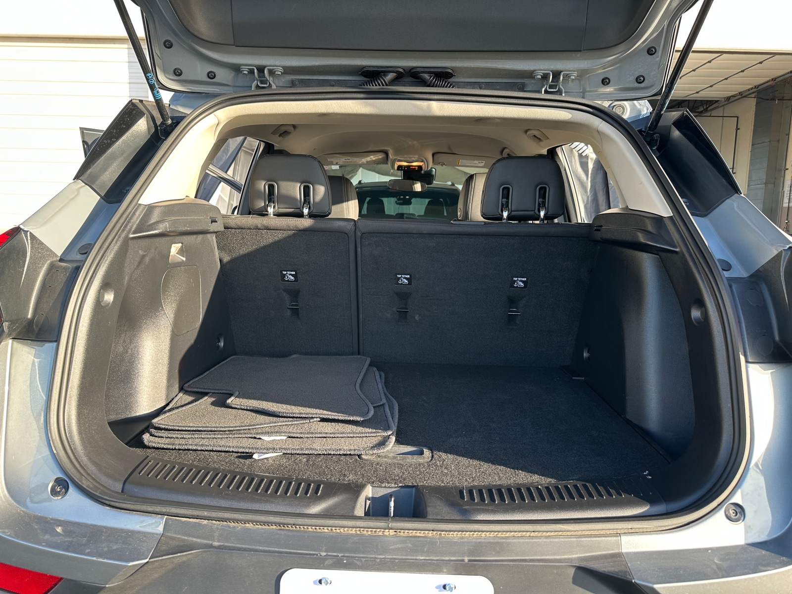 Thumbnail: 2025 Buick Encore GX - 6