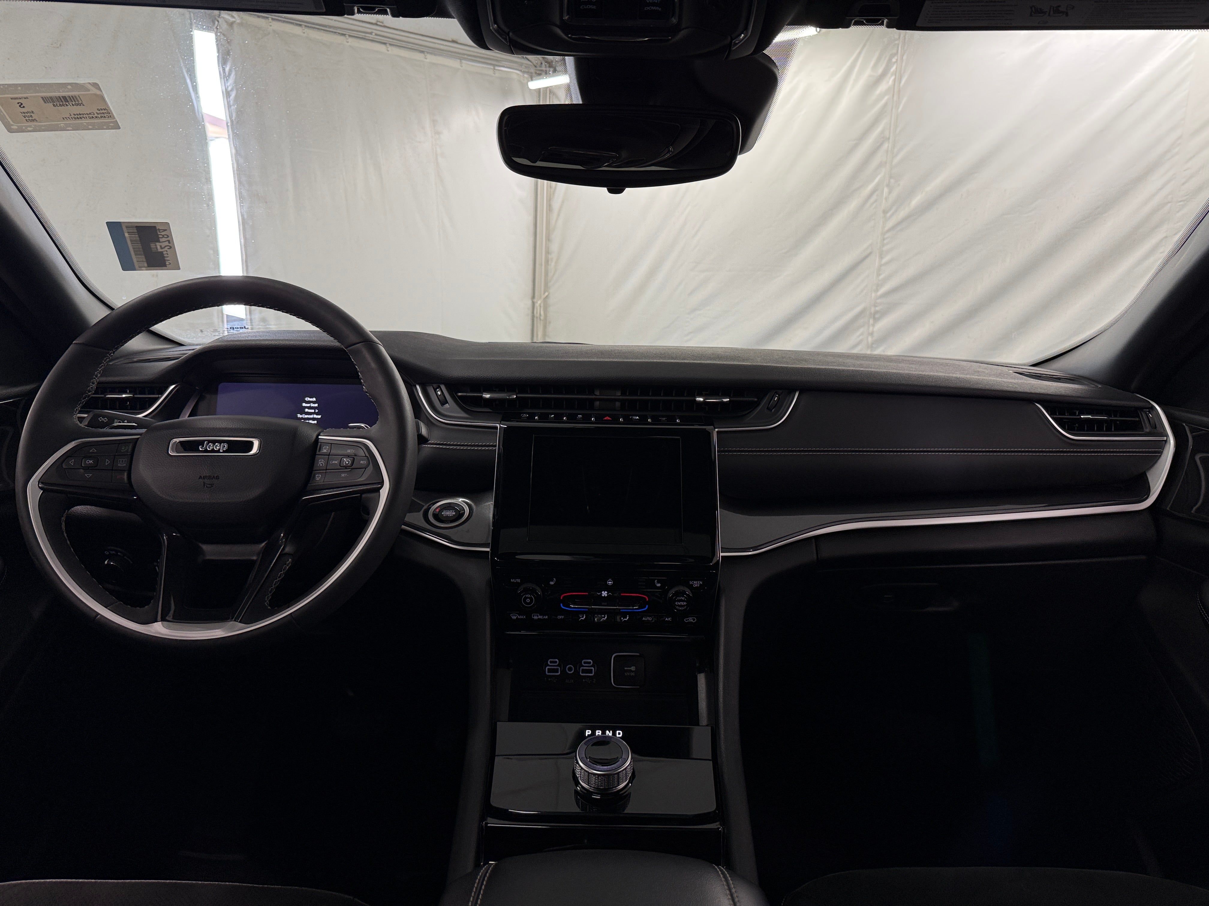 2023 Jeep Grand Cherokee L Altitude - Photo 9