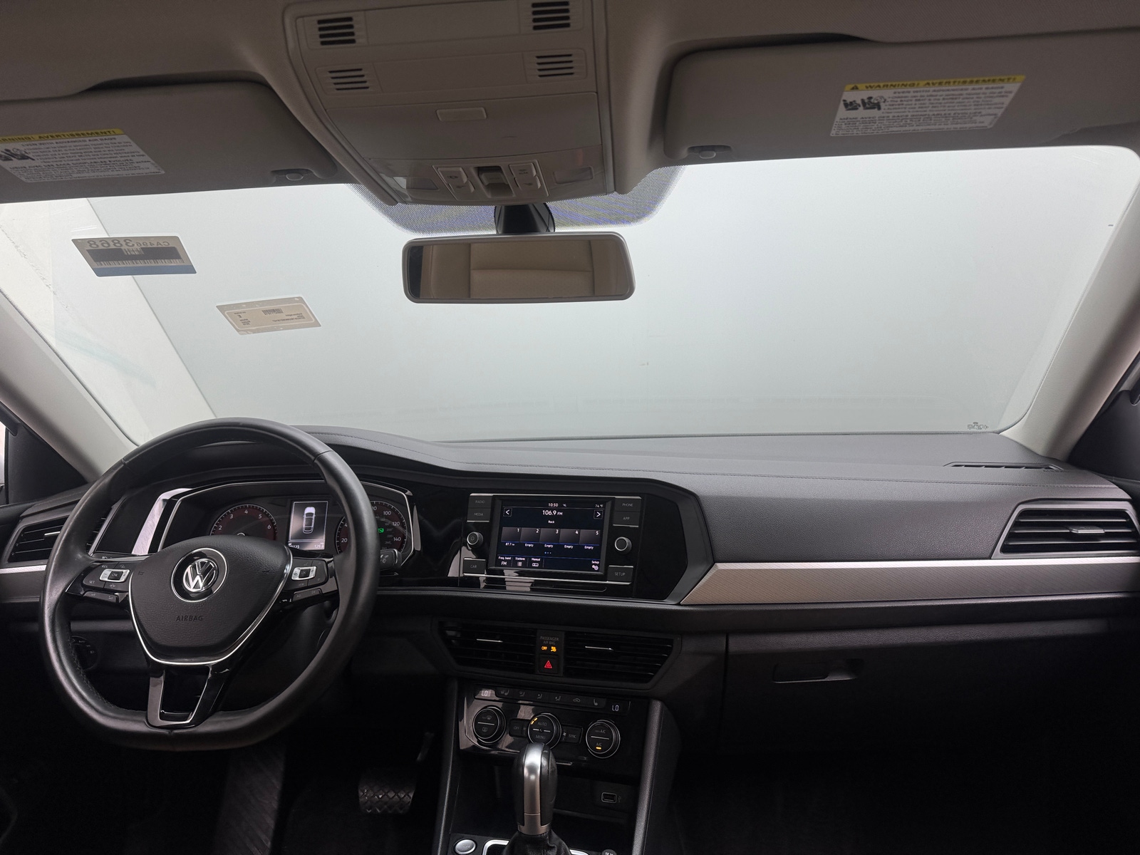 Thumbnail: 2019 Volkswagen Jetta - 2