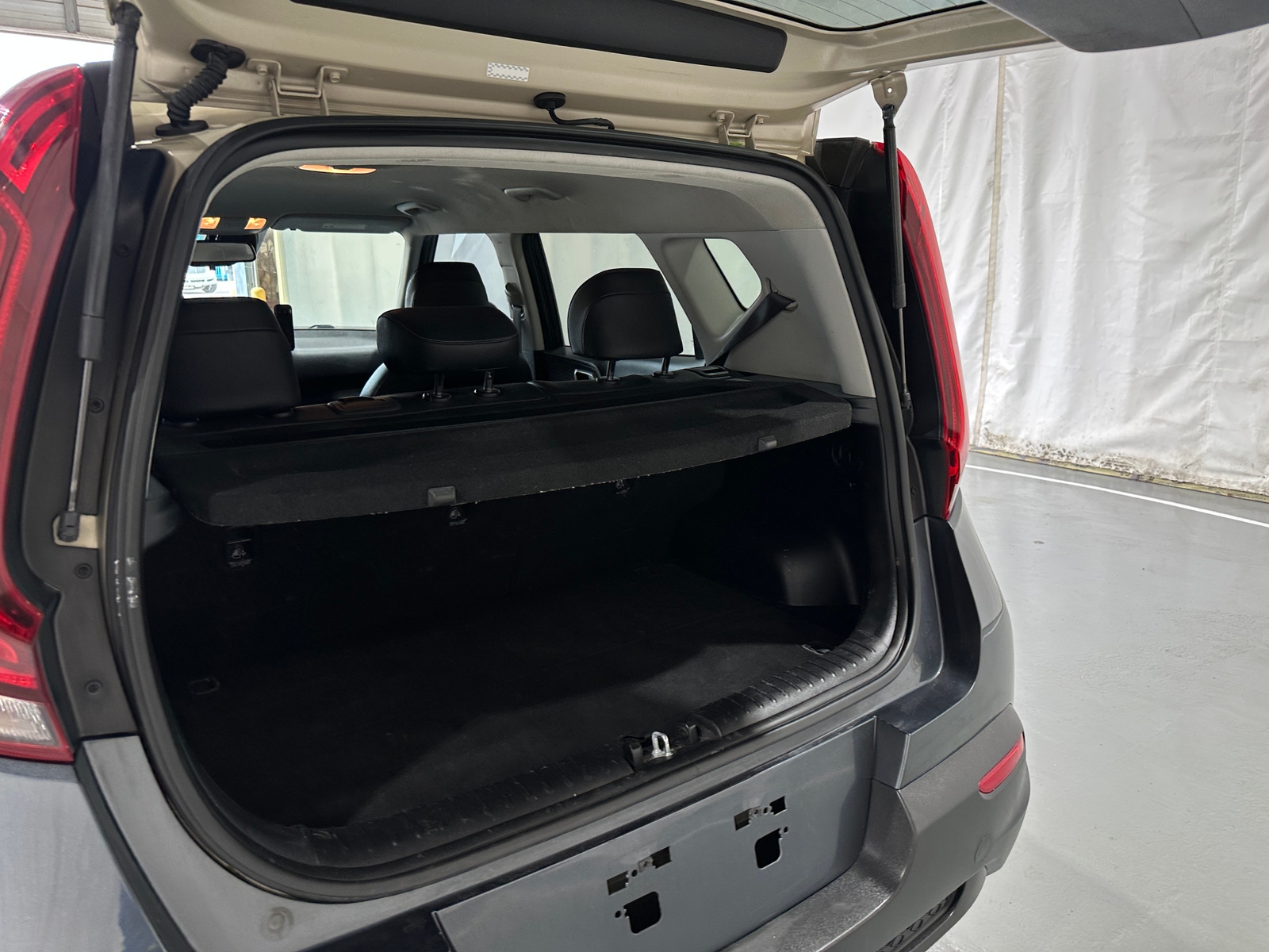 Thumbnail: 2020 Kia Soul - 7