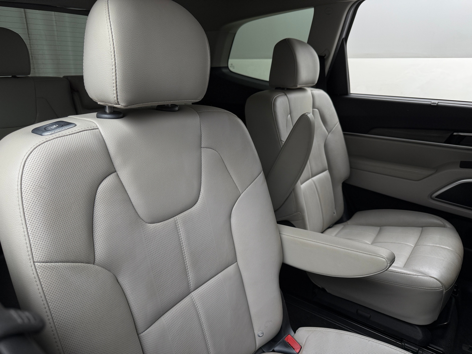 Thumbnail: 2021 Kia Telluride - 5