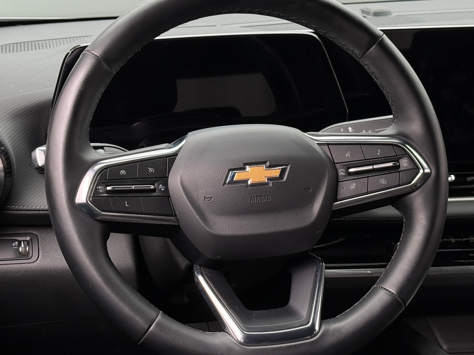 Thumbnail: 2025 Chevrolet Equinox - 5