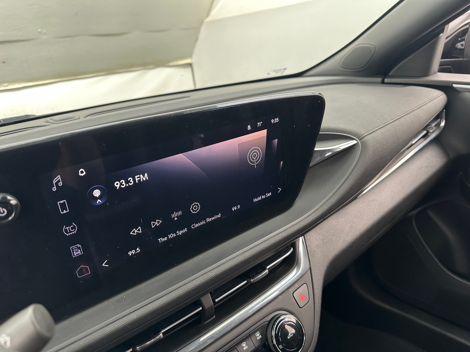 Thumbnail: 2025 Buick Envista - 3
