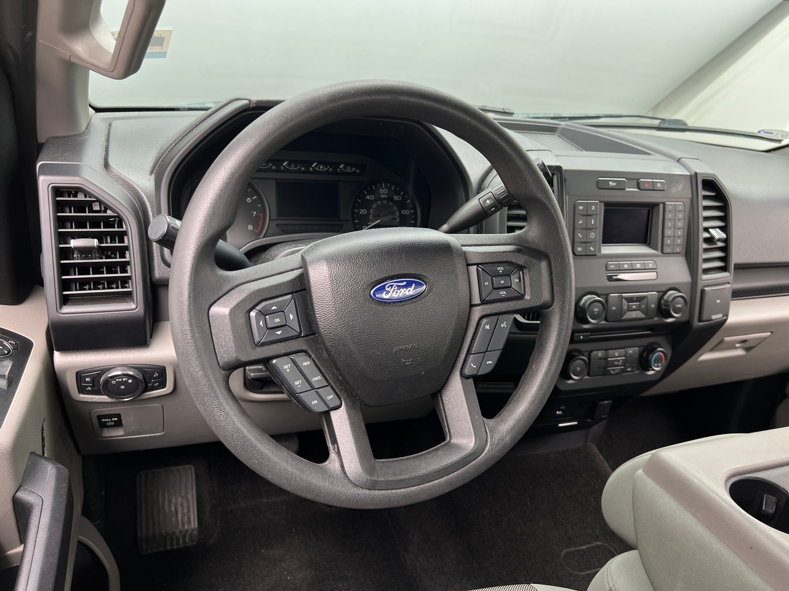 Thumbnail: 2018 Ford Econoline - 5