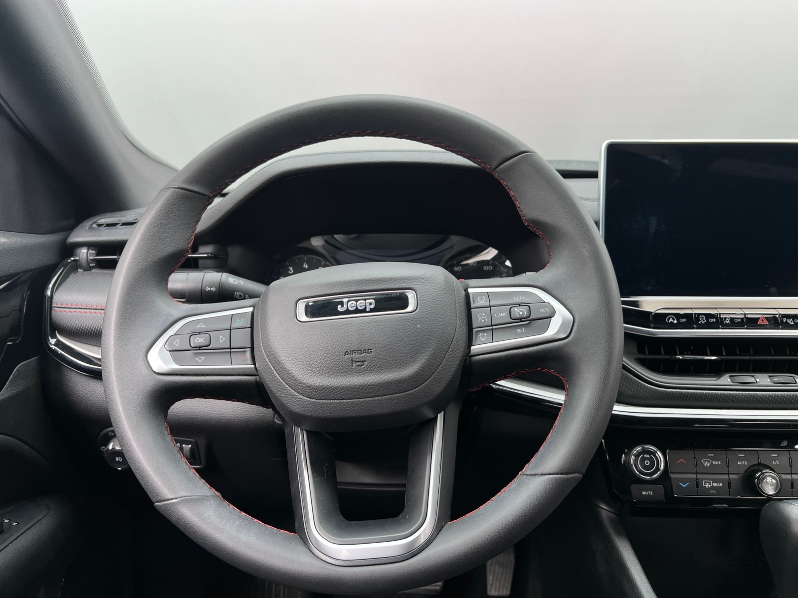 Thumbnail: 2025 Jeep Compass - 4