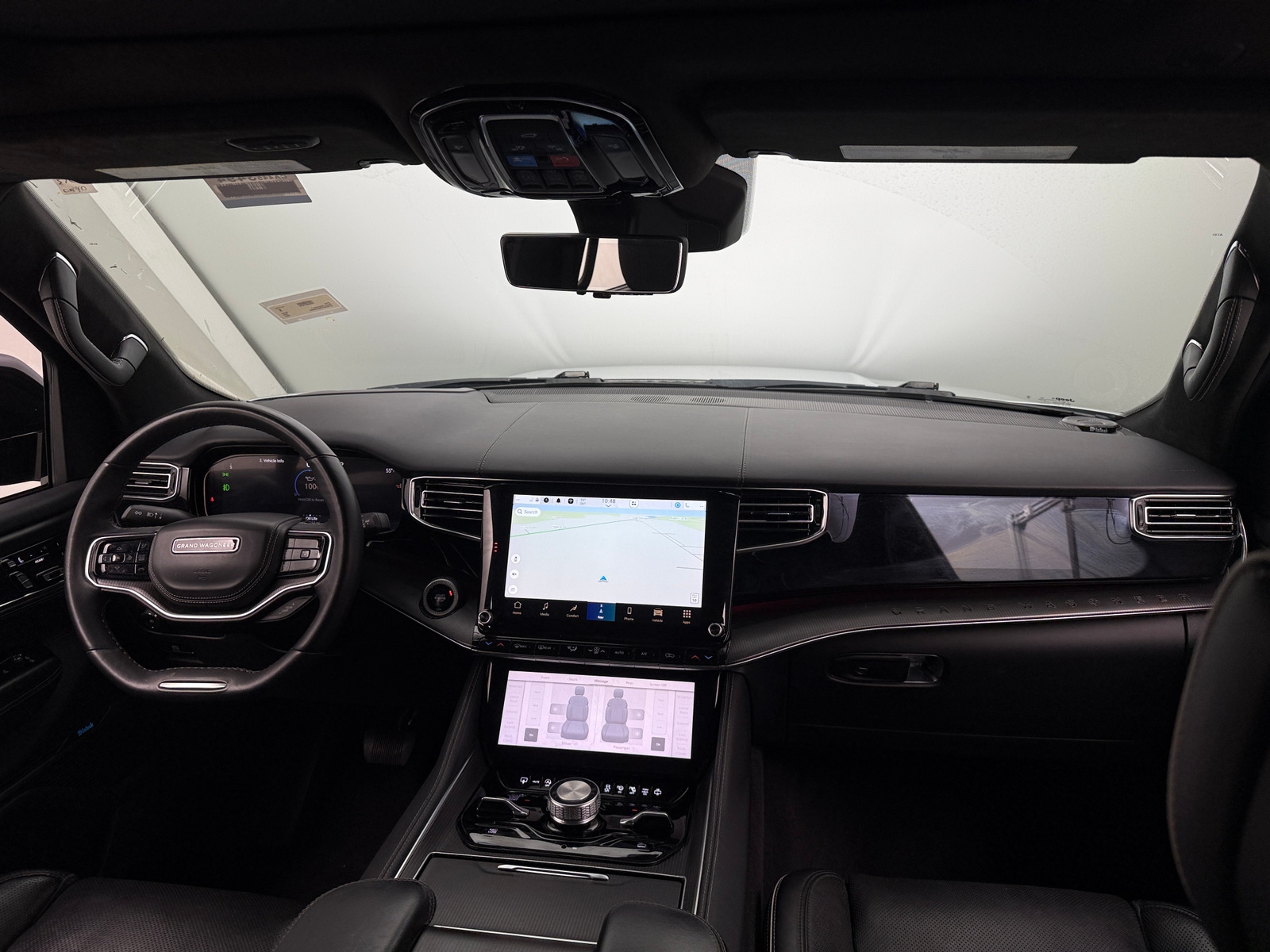 Thumbnail: 2024 Jeep Grand Wagoneer L - 2