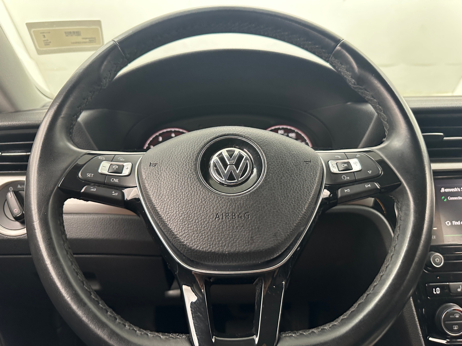 Thumbnail: 2020 Volkswagen Passat - 4