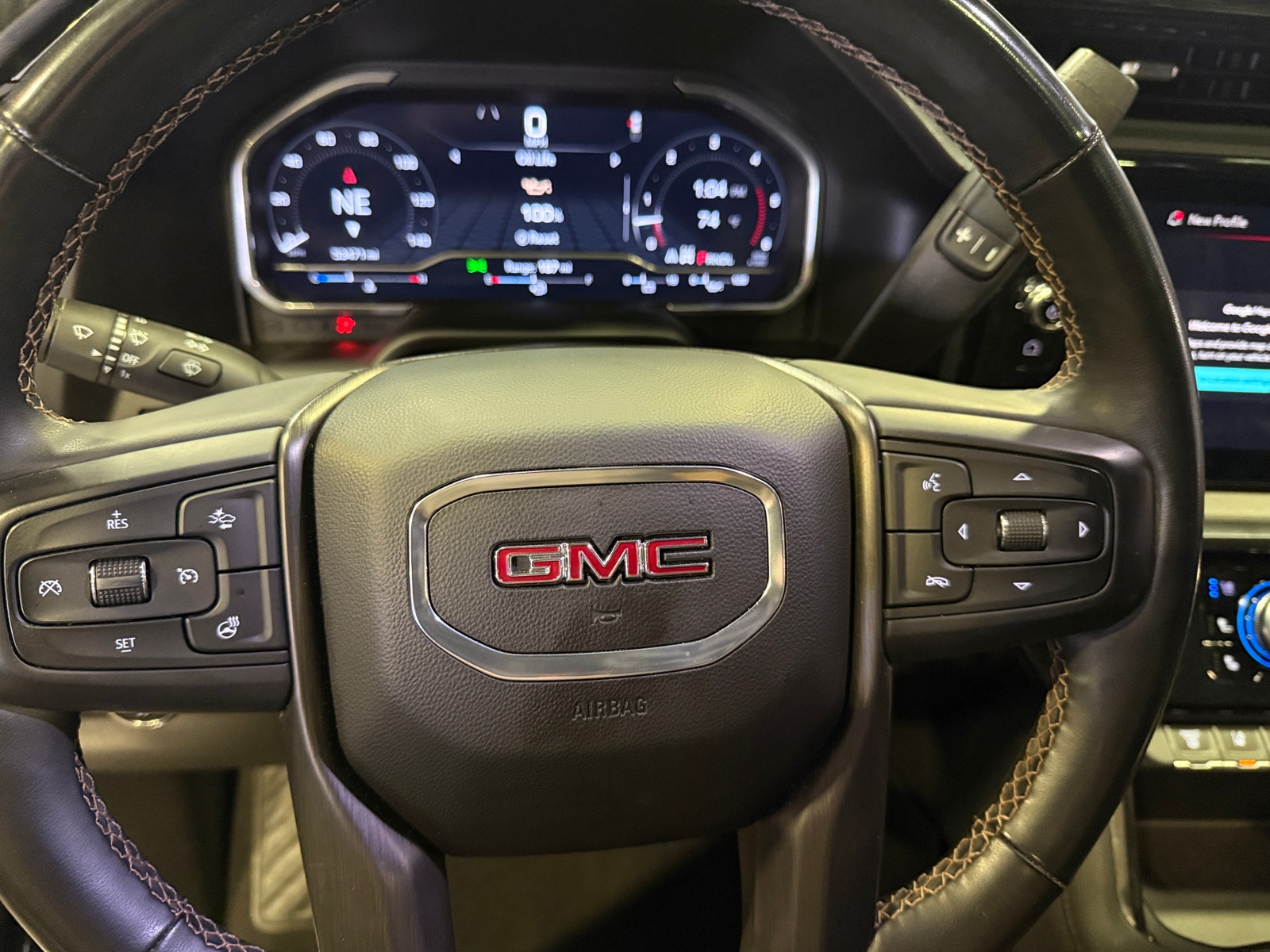 Thumbnail: 2024 GMC Sierra 2500 - 4