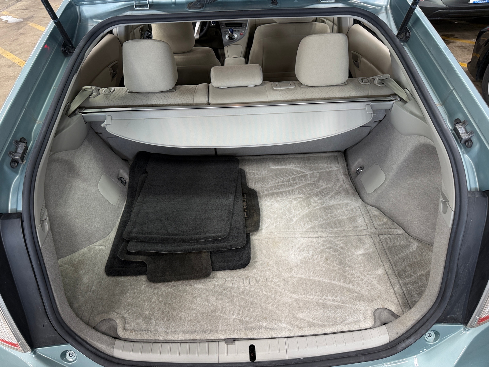 Thumbnail: 2015 Toyota Prius - 7
