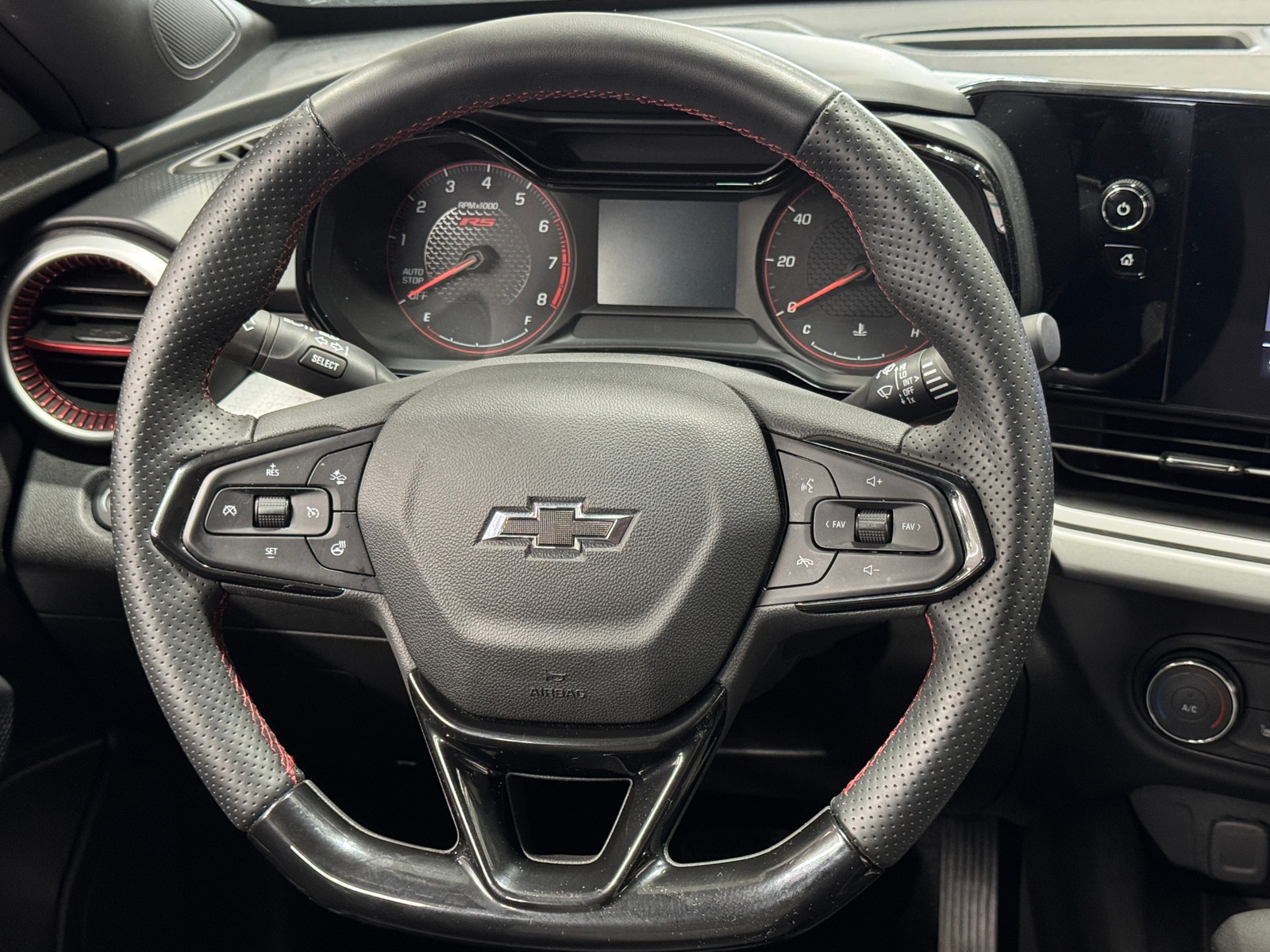 Thumbnail: 2024 Chevrolet Trax - 5