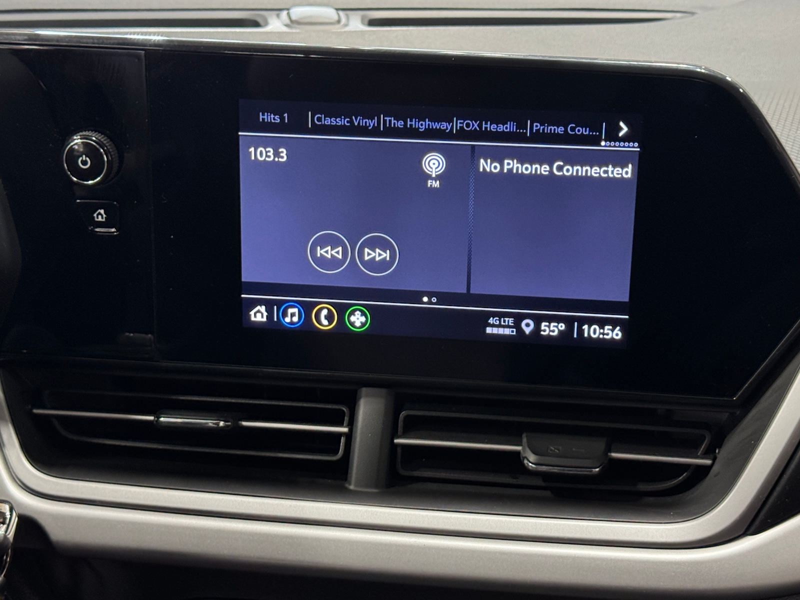 Thumbnail: 2024 Chevrolet Trax - 4